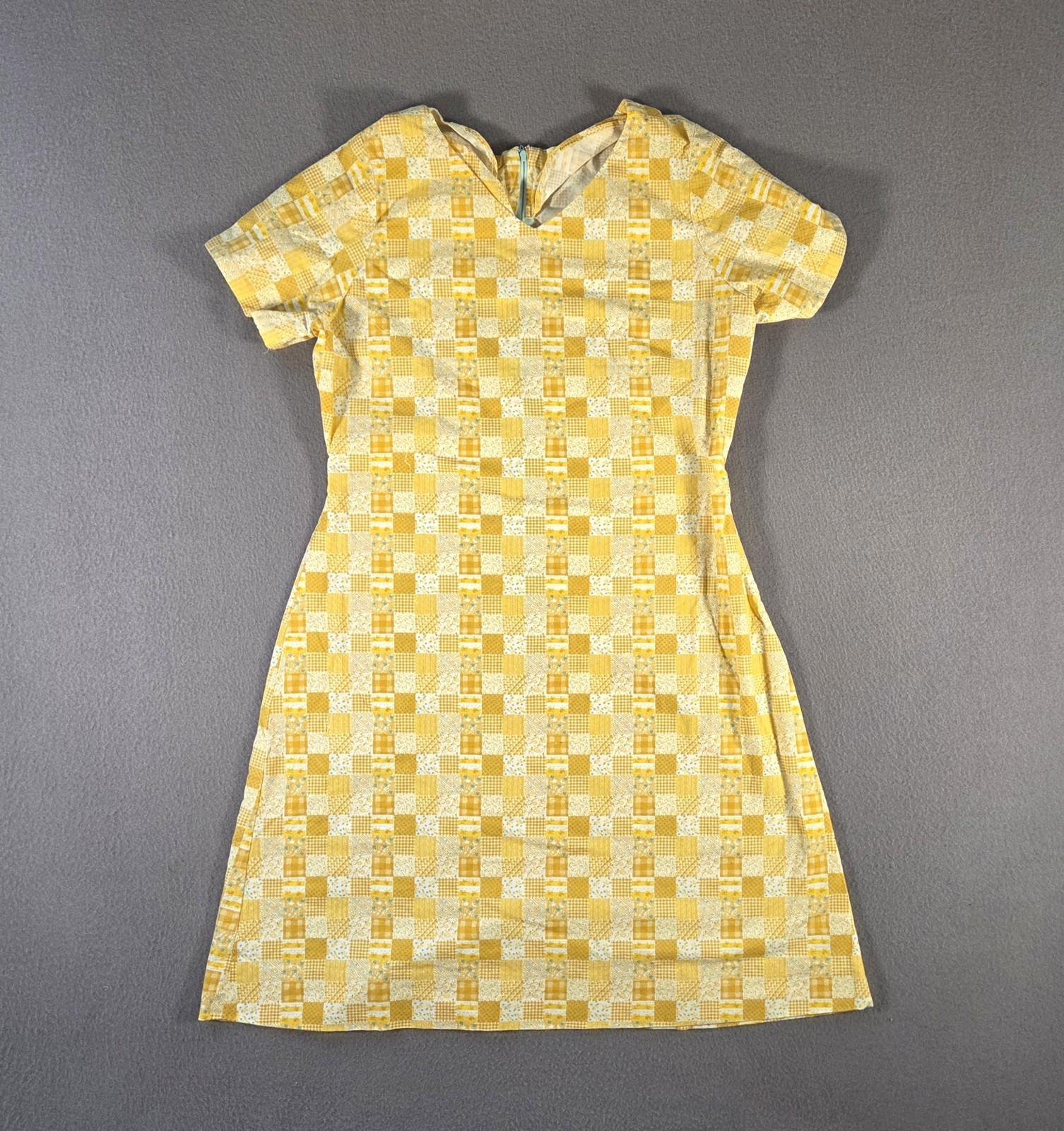 Vintage 60s Dress Womens Small Yellow Plaid House Short Sleeve Midi Mod Cotton