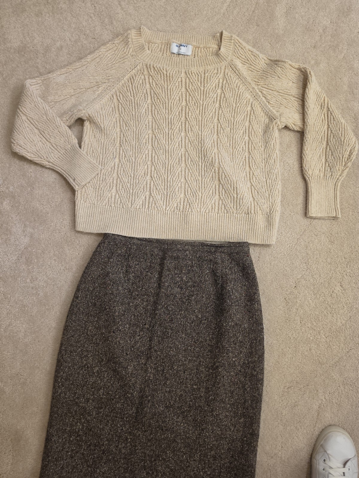 Vintage Cacharel France Wool Silk Skirt Old Navy Sweater Scarf Lot M/25