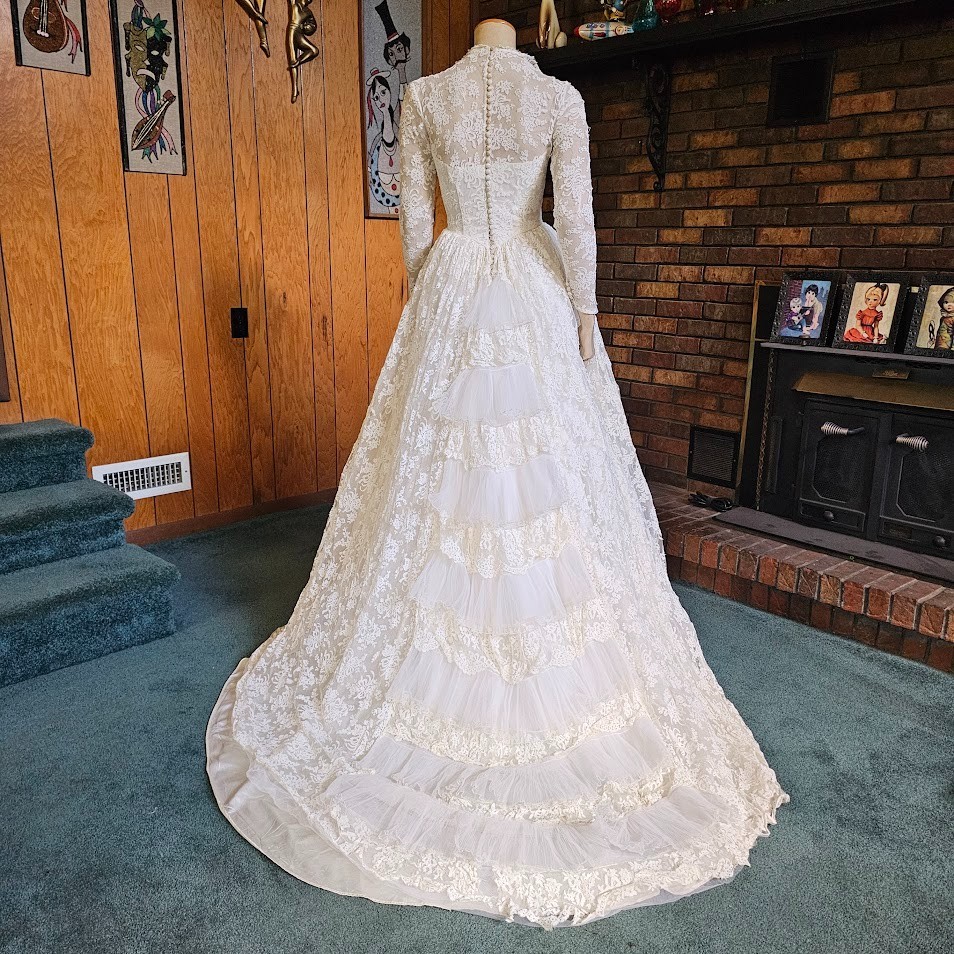 Vtg 50s Floral Bows Lace Netting Wedding Gown Cupcake Cathedral Train Dress XS/S