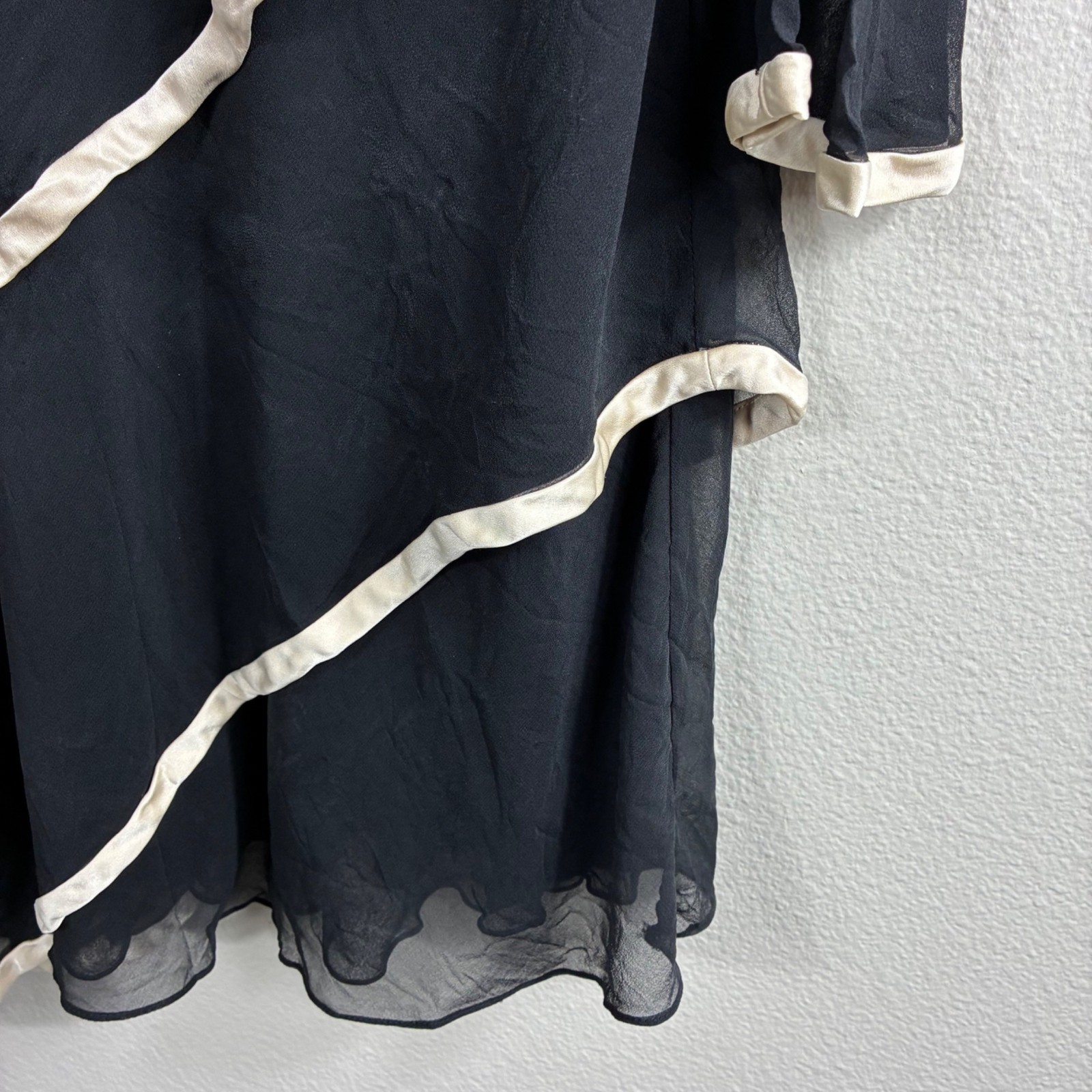 VTG 90s Amy Michelson for Holly Harp Silk Asymmetric Tiered Dress M Black Ivory