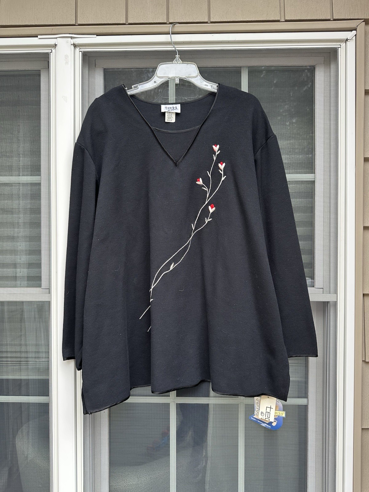 VTG USA Adele Knitwear Red Black Teddy Bear Sweater Sz M