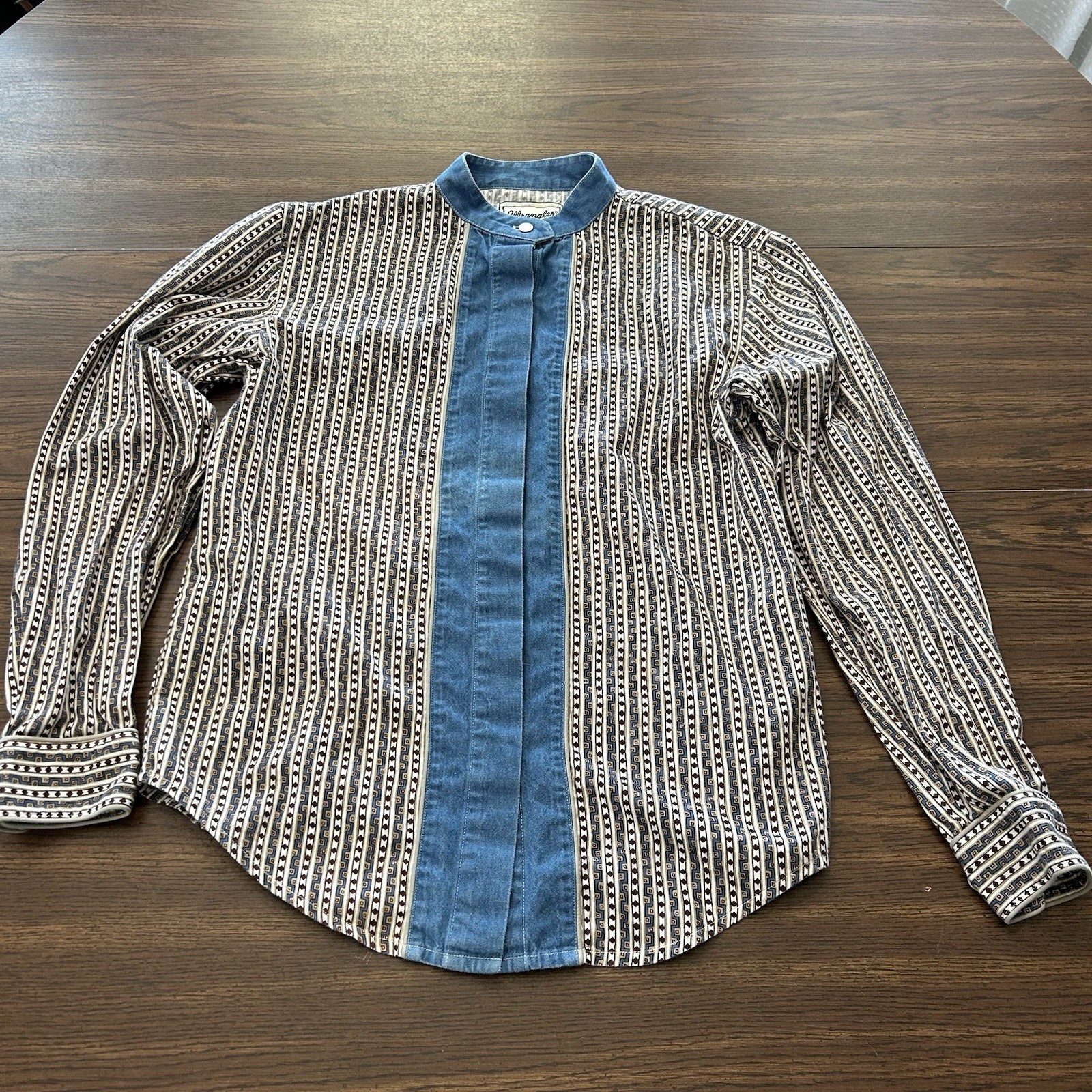 Vintage 80s Wrangler Western Women’s Aztec Striped Denim Bib Shirt Small