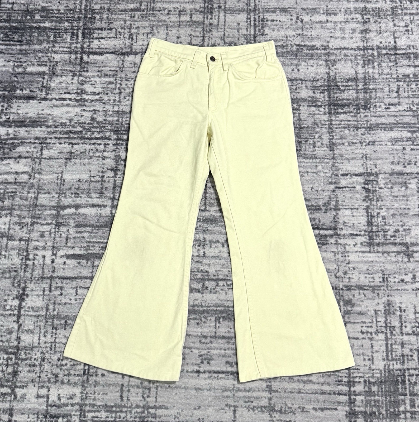 Vintage 70s Levi’s 687 Jeans Bell Bottom Flare Wide Leg Women’s Size 30×27