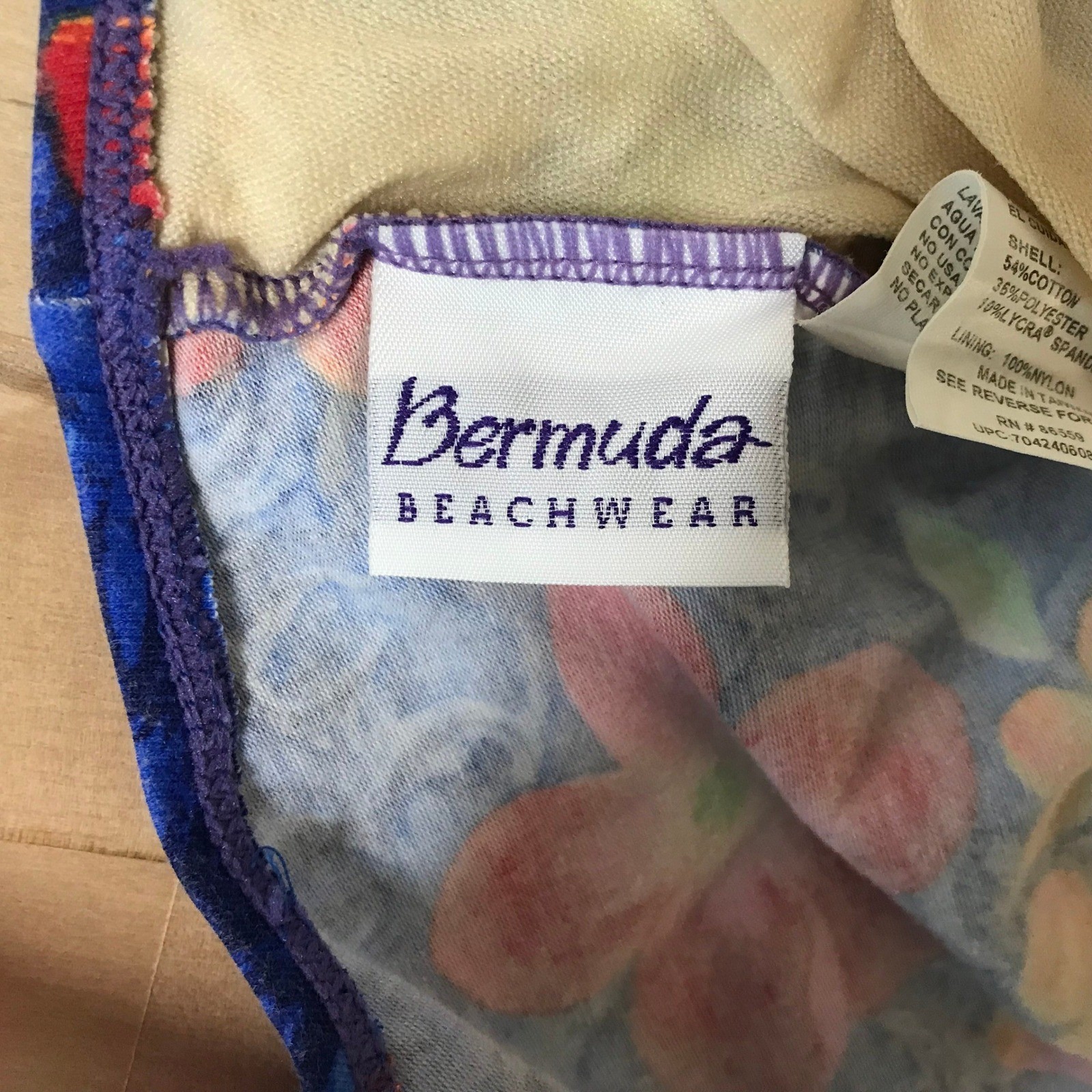 vtg Bermuda Beachwear Vintage Floral One Piece Swimsuit Blue Red Orange Women24W