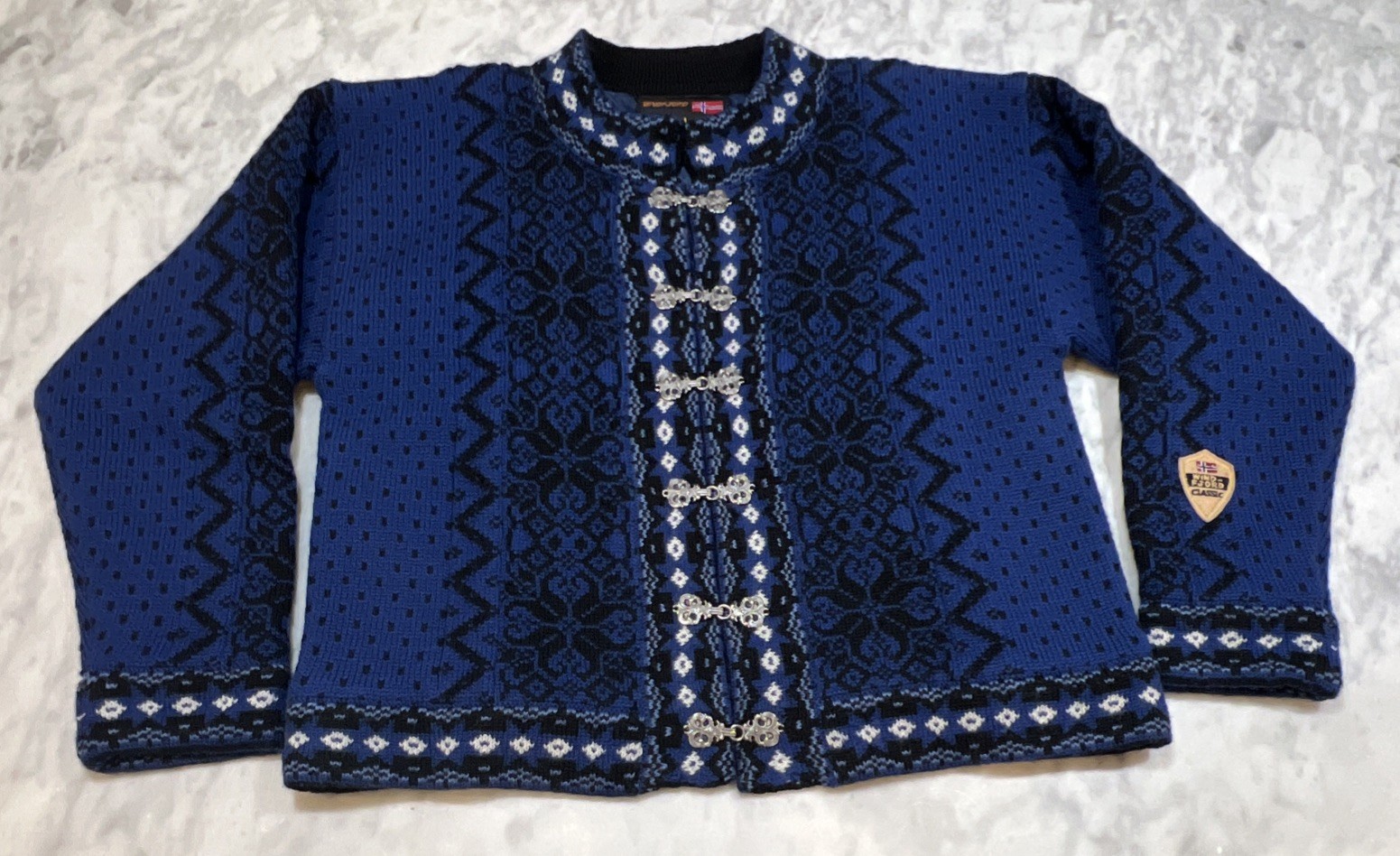 Windfjord Classic Wool Cardigan Sweater Women M WoolMark 5003 Bergen Norway