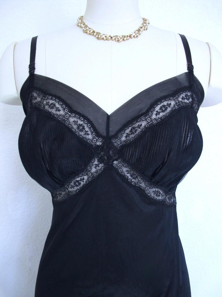Vintage Youth Form Black Nylon Opaque Full Slip 36 Chiffon Crystal Pleats Ruffle