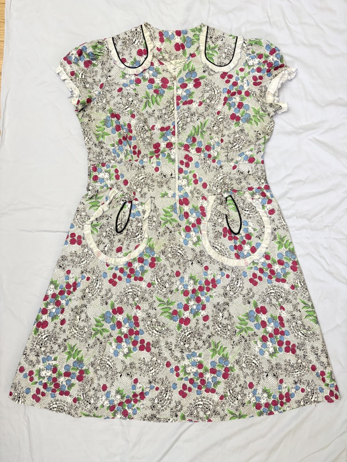 Vintage 40s 50s Zipper Day Dress Volup Novelty Cotton Pouf Sleeve Ruffle XL 2XL