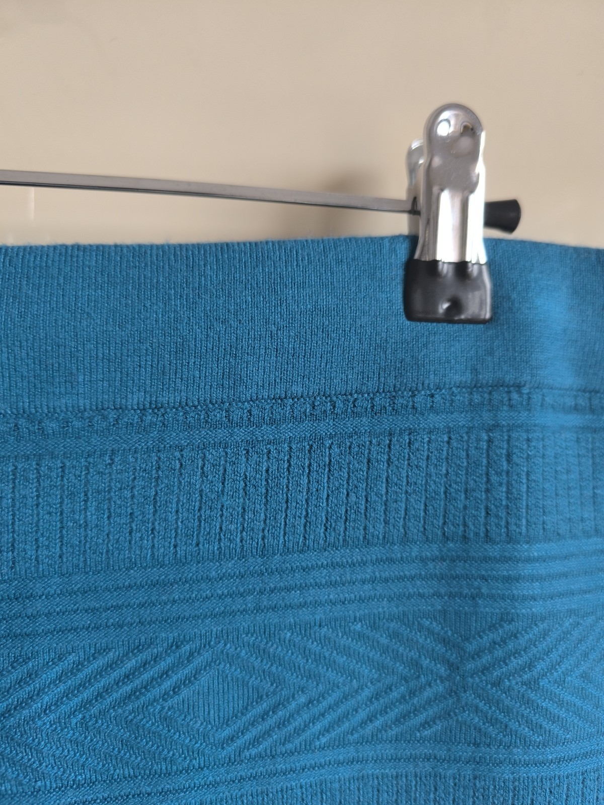 Vintage petrol color knitted pencil skirt