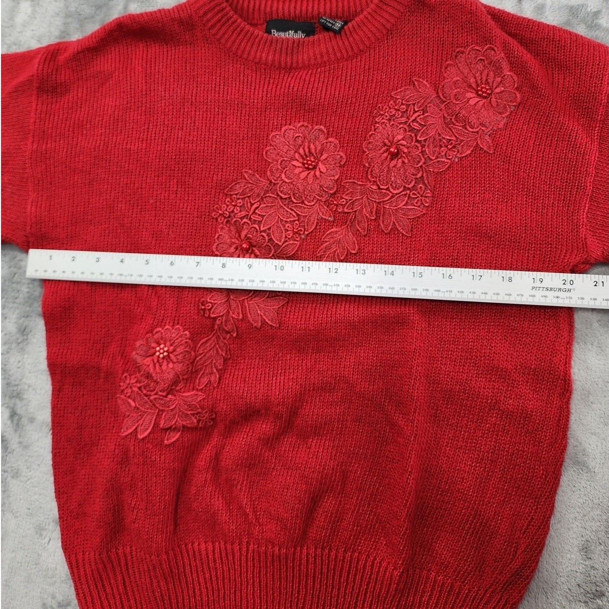 Vintage Beautifully Mine Sweater Womens M Red Crew Neck Pullover Pearls Beaded
