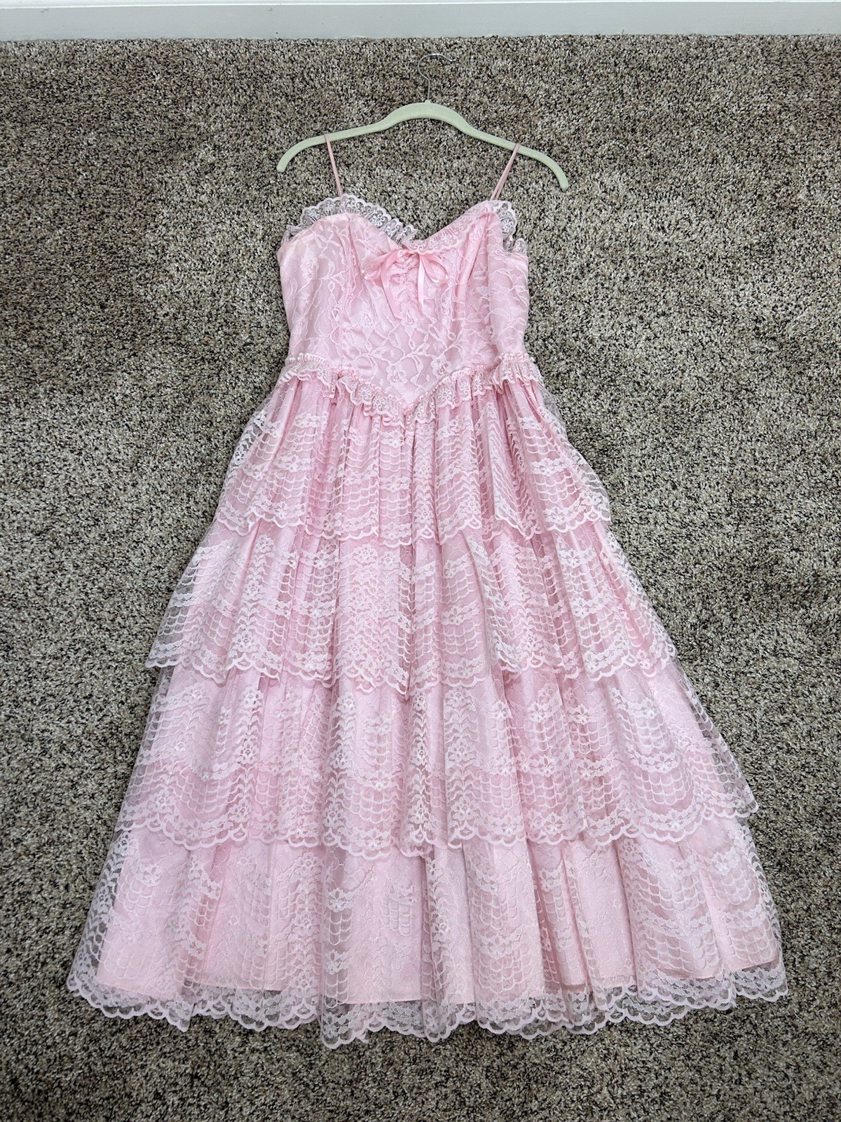 VTG Dress 80s 70s Lace Ruffled Tiered Pink Ballgown Coquette Formal Sz 13/14 P