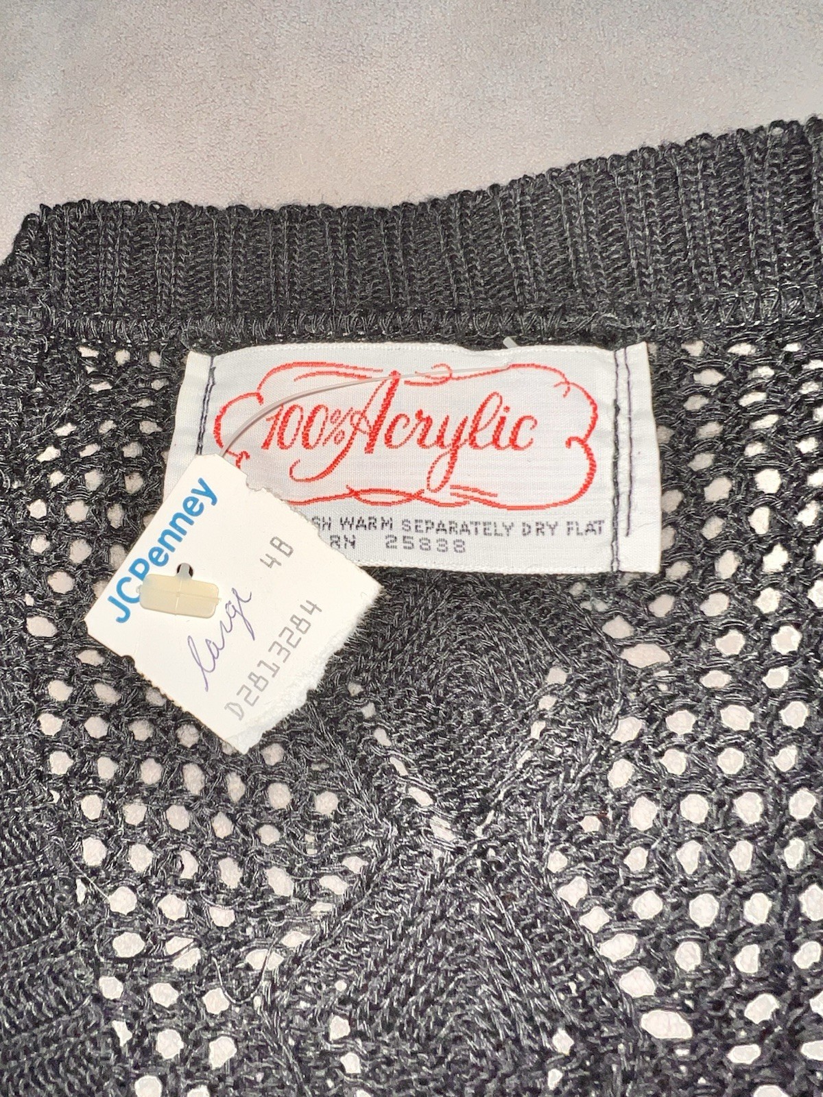 NEW VTG JCPenney Light Weight Sweater Women’s Large 100% Acrylic Made In USA