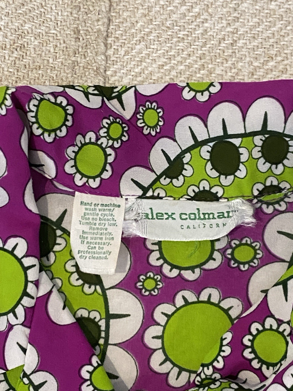 Vintage 70’s ALEX COLEMAN shirt Purple& White daisy Print Sz M Excellent