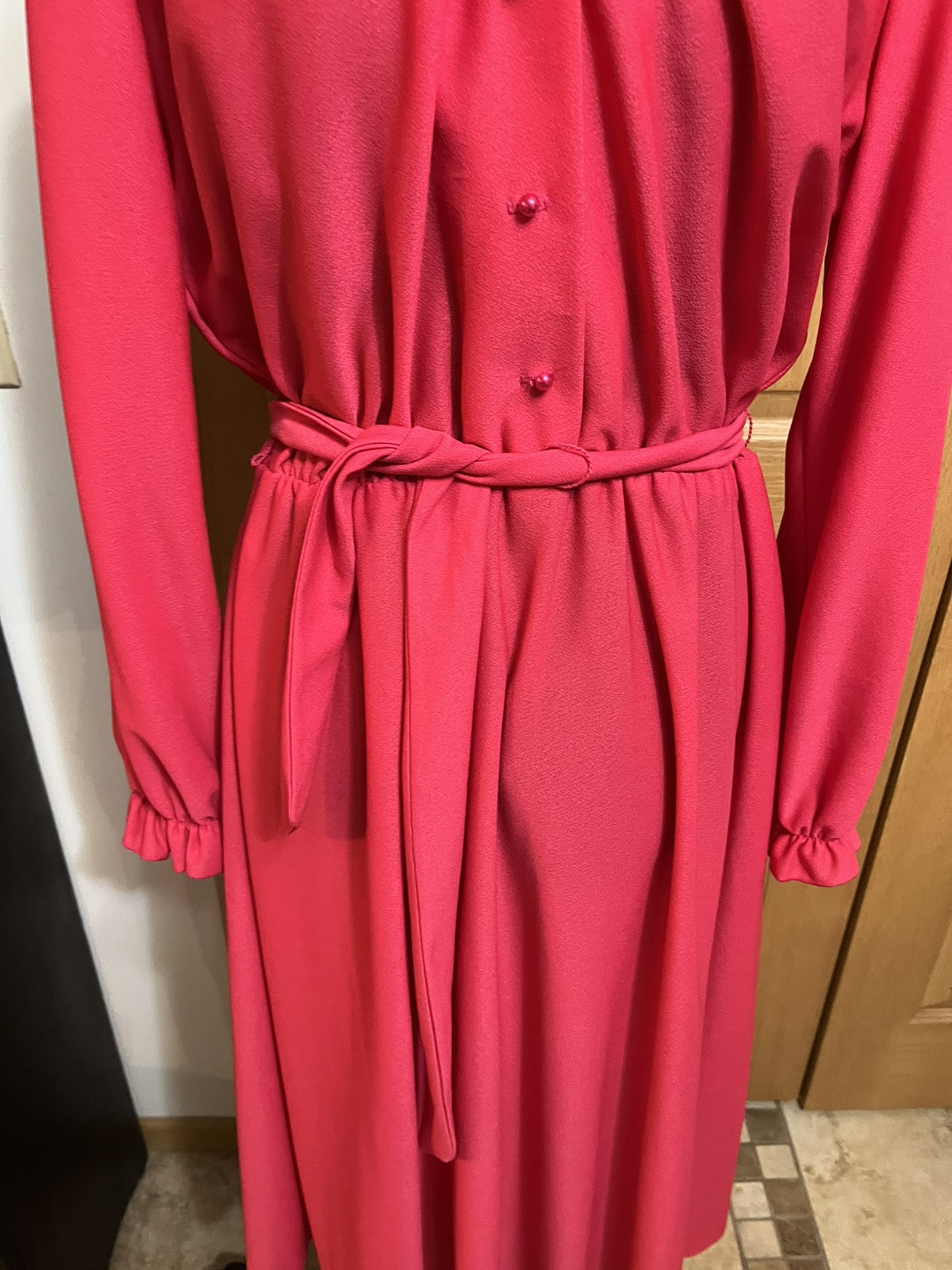 VTG TRENDS BY JERRIE LURIE Flounce Elastic Waist Dress. Tie Large Fuscia Ruffle