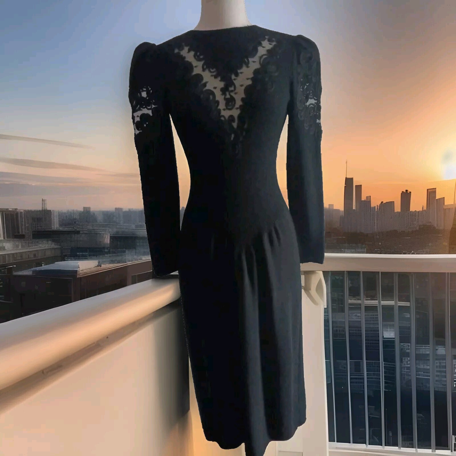 Pat Sandler For Wellmore Dress Saks Fifth Ave Black Zip Sz 4 Women’s Gorgeous