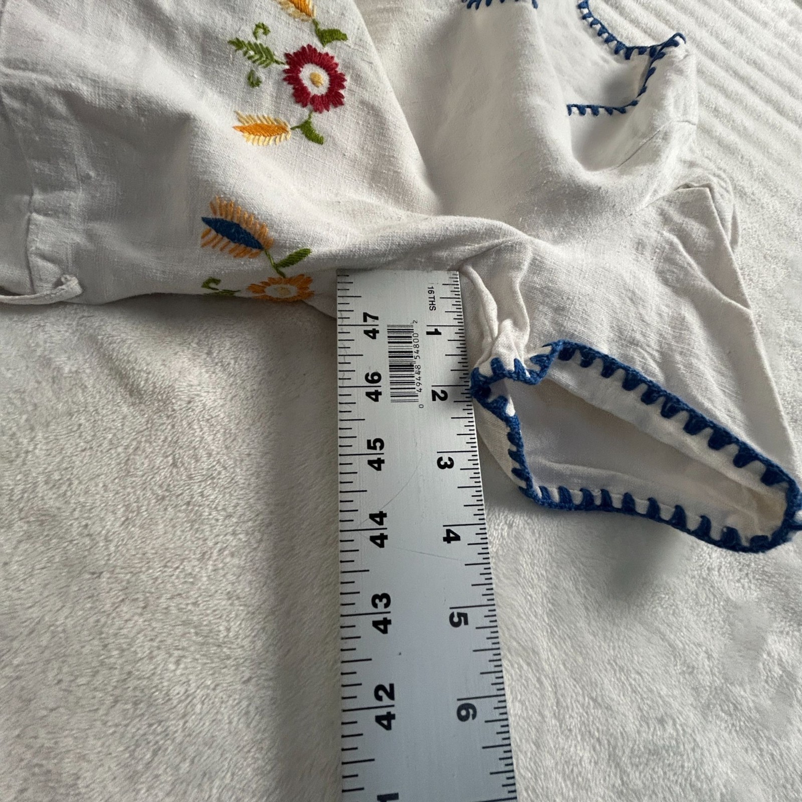 Vintage Womens White Embroidered Floral Cotton Dress V-Neck Short Sleeve