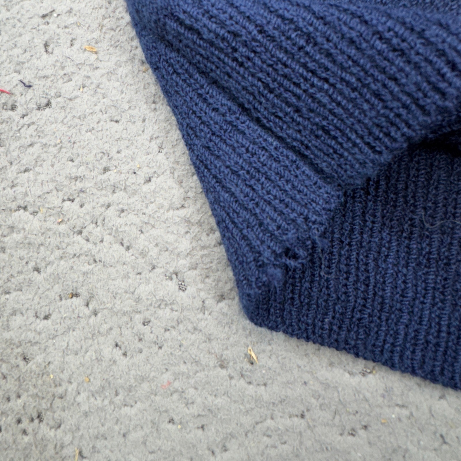 Vintage St John Santana Knit Sweater Womens 12 Blue V Neck Raglan Pullover