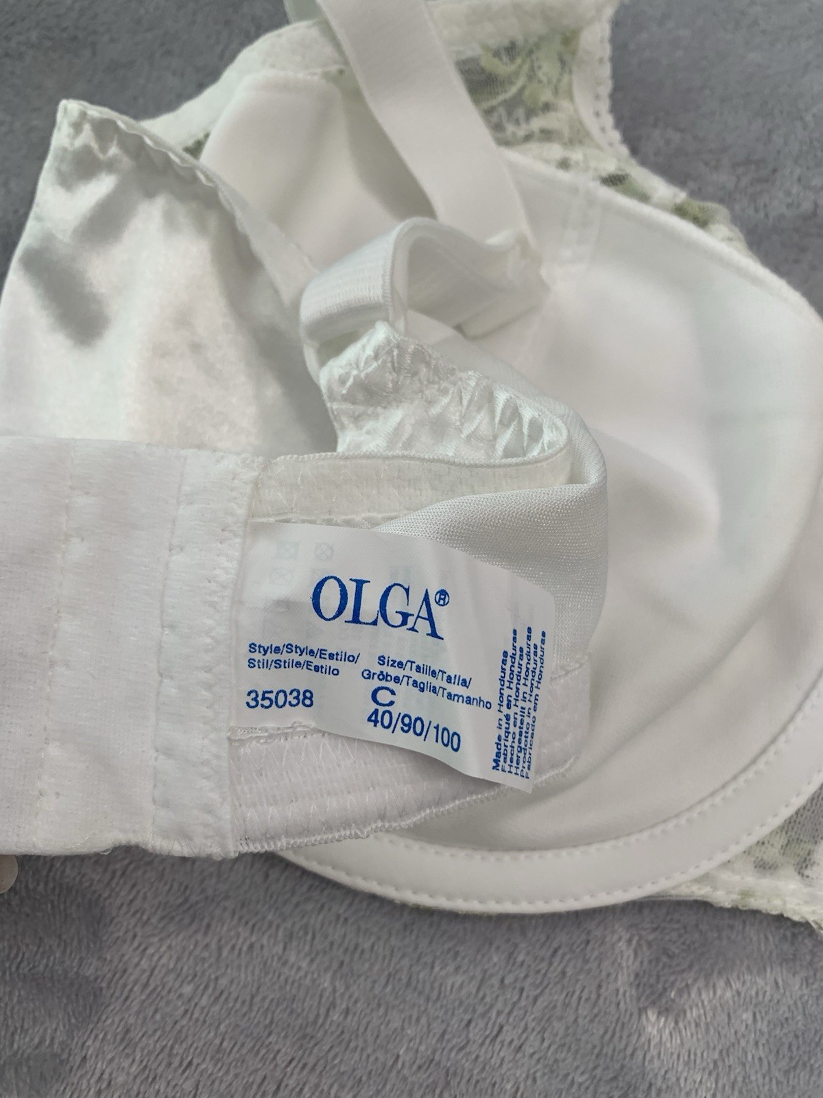 Vtg NWOT Olga Shiny Satin & Lace UW Bra 40C Embroidered lace