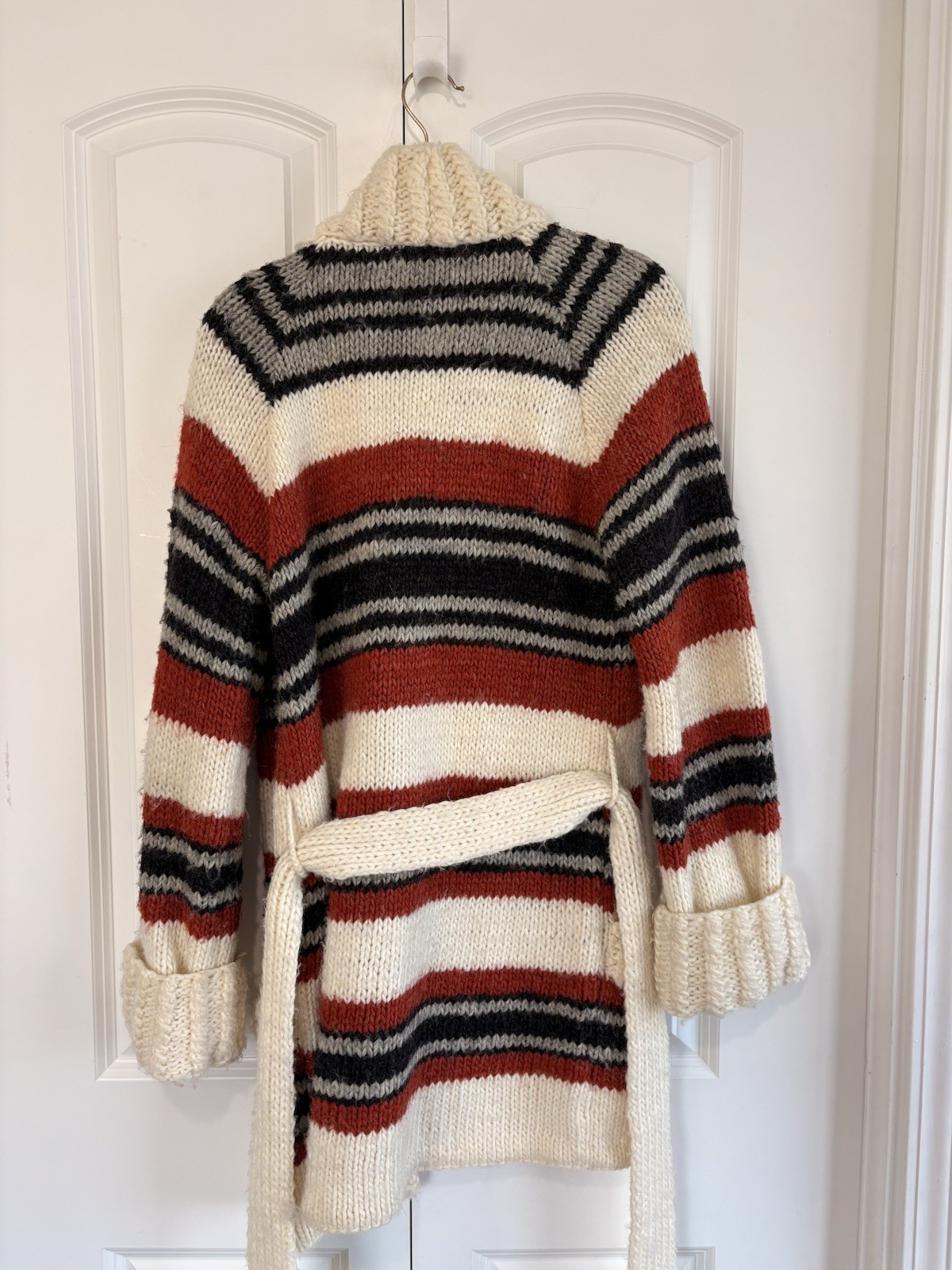 Vintage Cardigan Sweater, white/black/gray/deep red, S/M