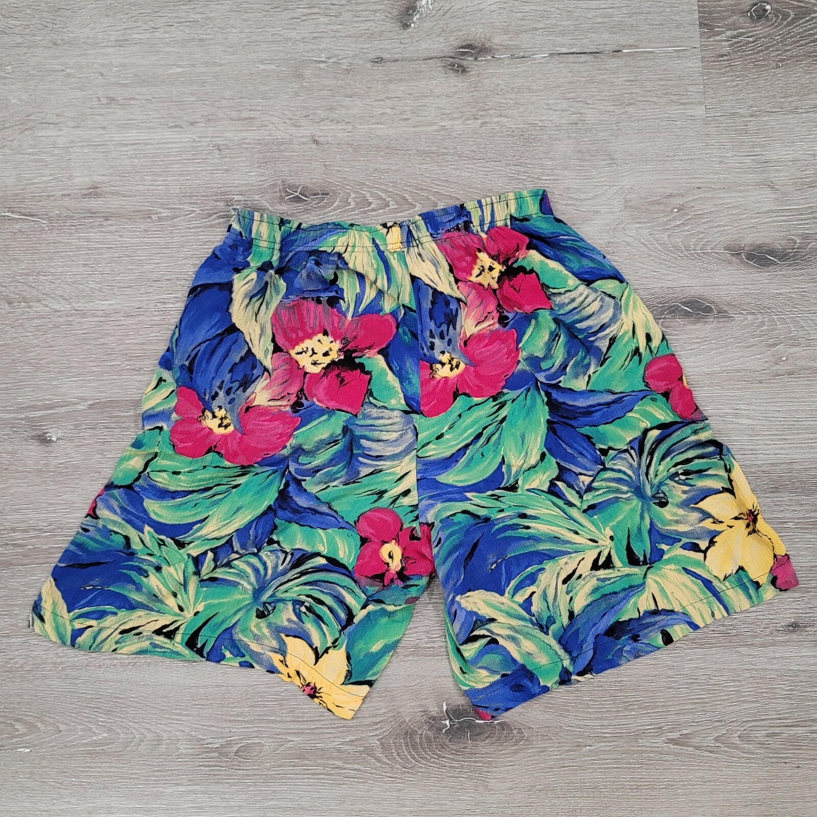 Vintage Koret Size M Tropical Floral Gauze Knit High Waist Casual Shorts Beach
