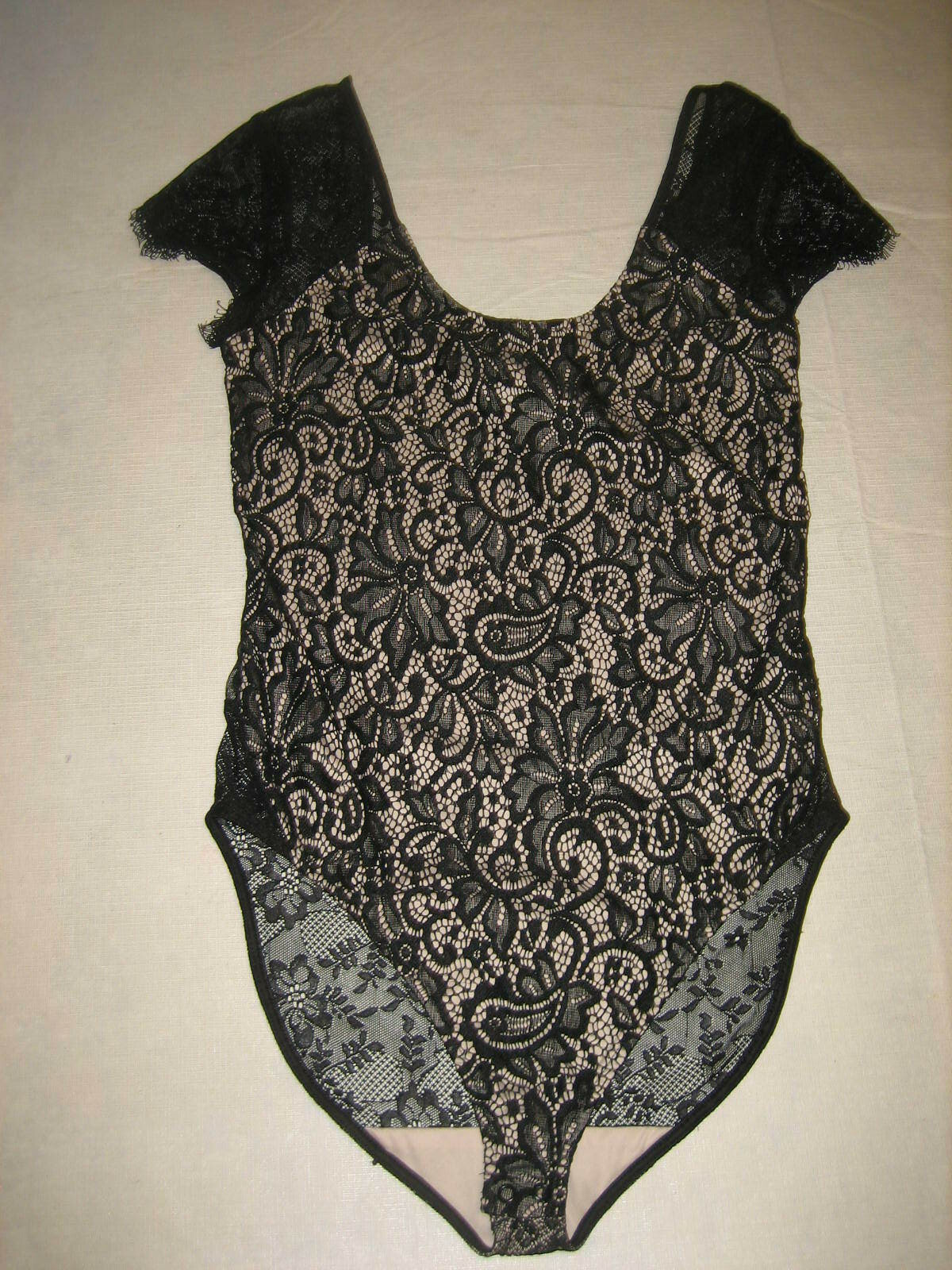 EXPRESS Black Lace Over Cream Body Suit / Teddy, Cap Sleeve – Size S
