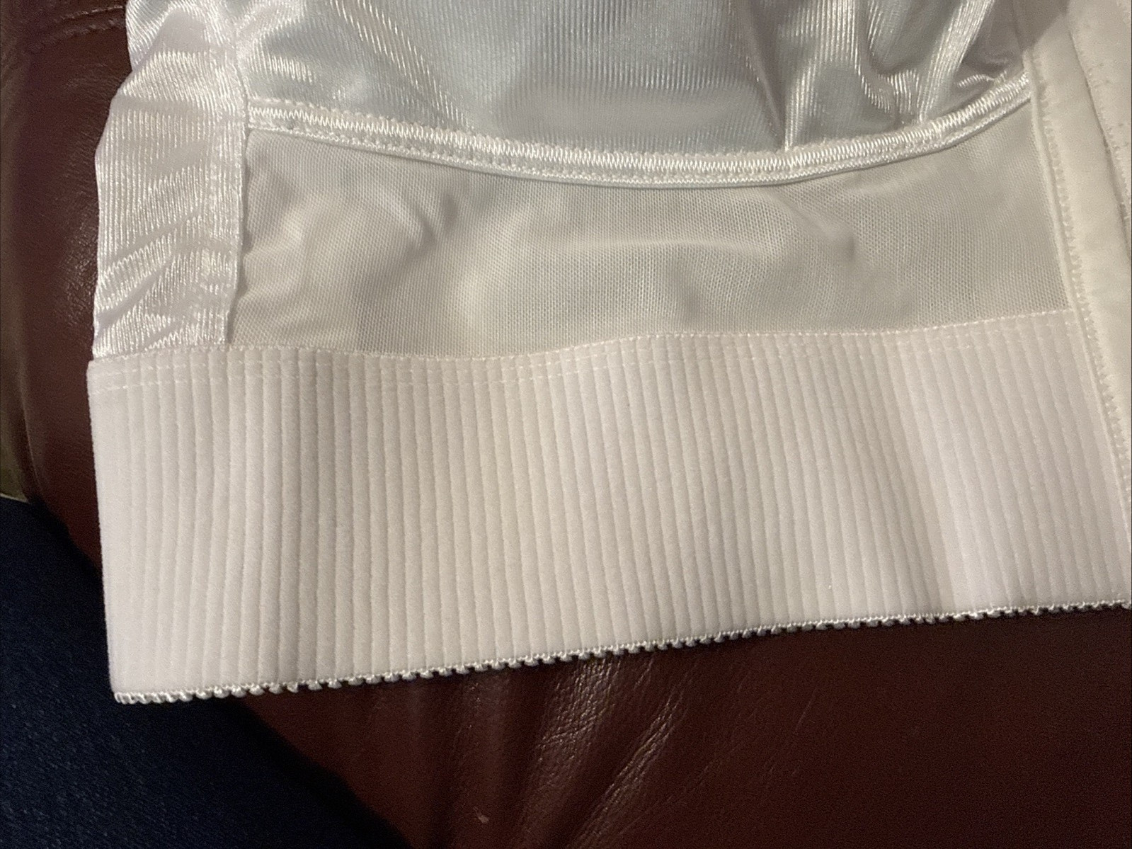 NEW Jodee Surgical Style 1805 Post Mastectomy Bra WHITE w/Pockets USA-MADE 44B