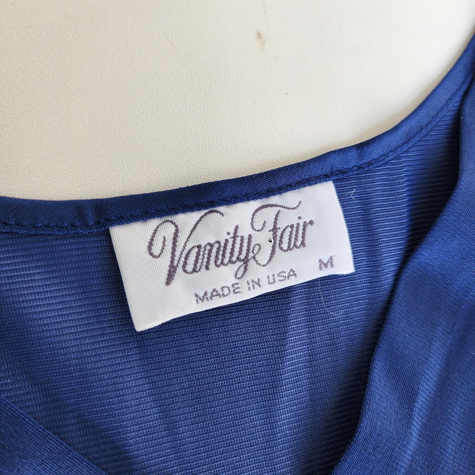 Vtg Vanity Fair Short Nightgown Style 30-107 Periwinkle NavyBlue Nylon USA M