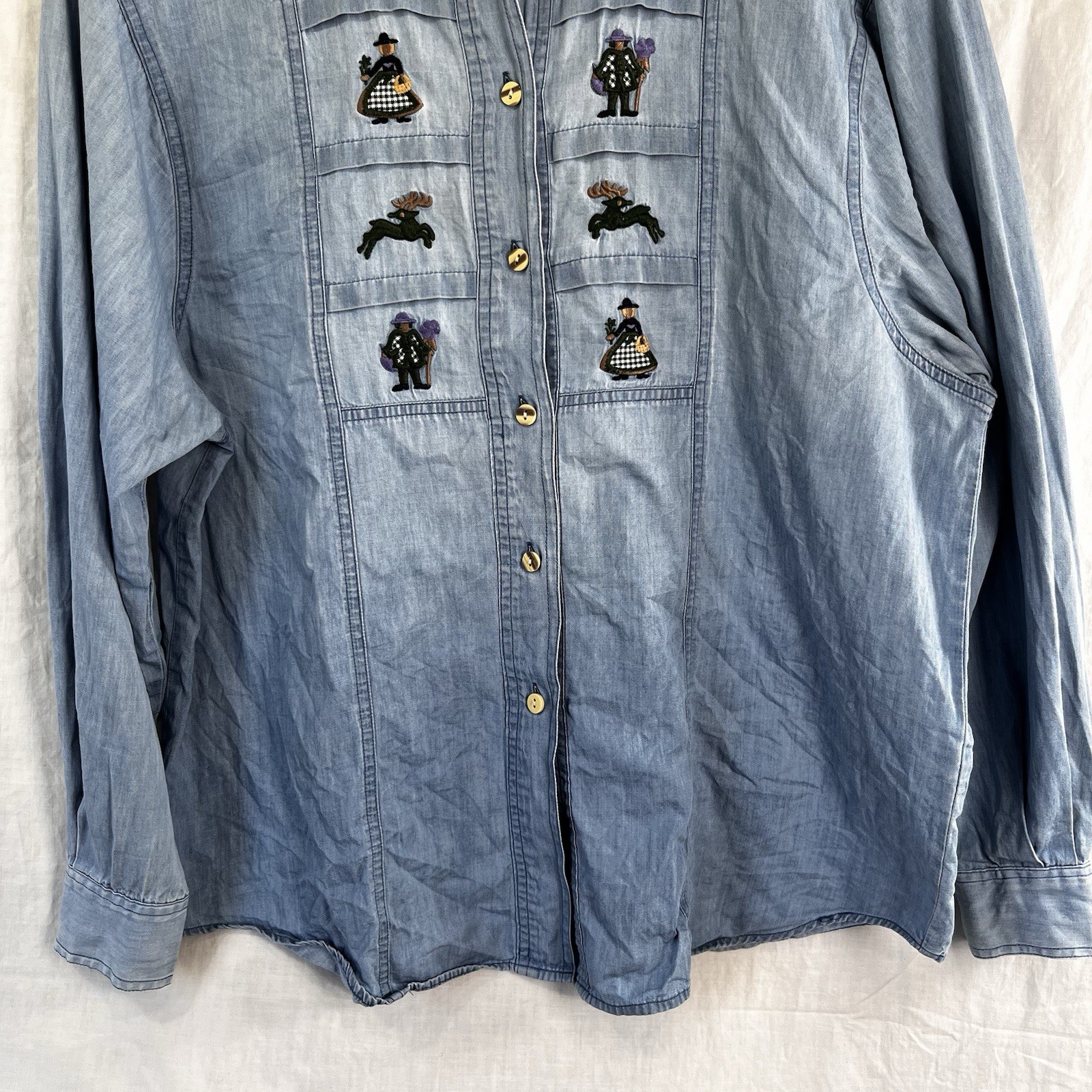 Hammerschmid Vintage Chambray Shirt Womens Size 40 German Cotton Embroidered