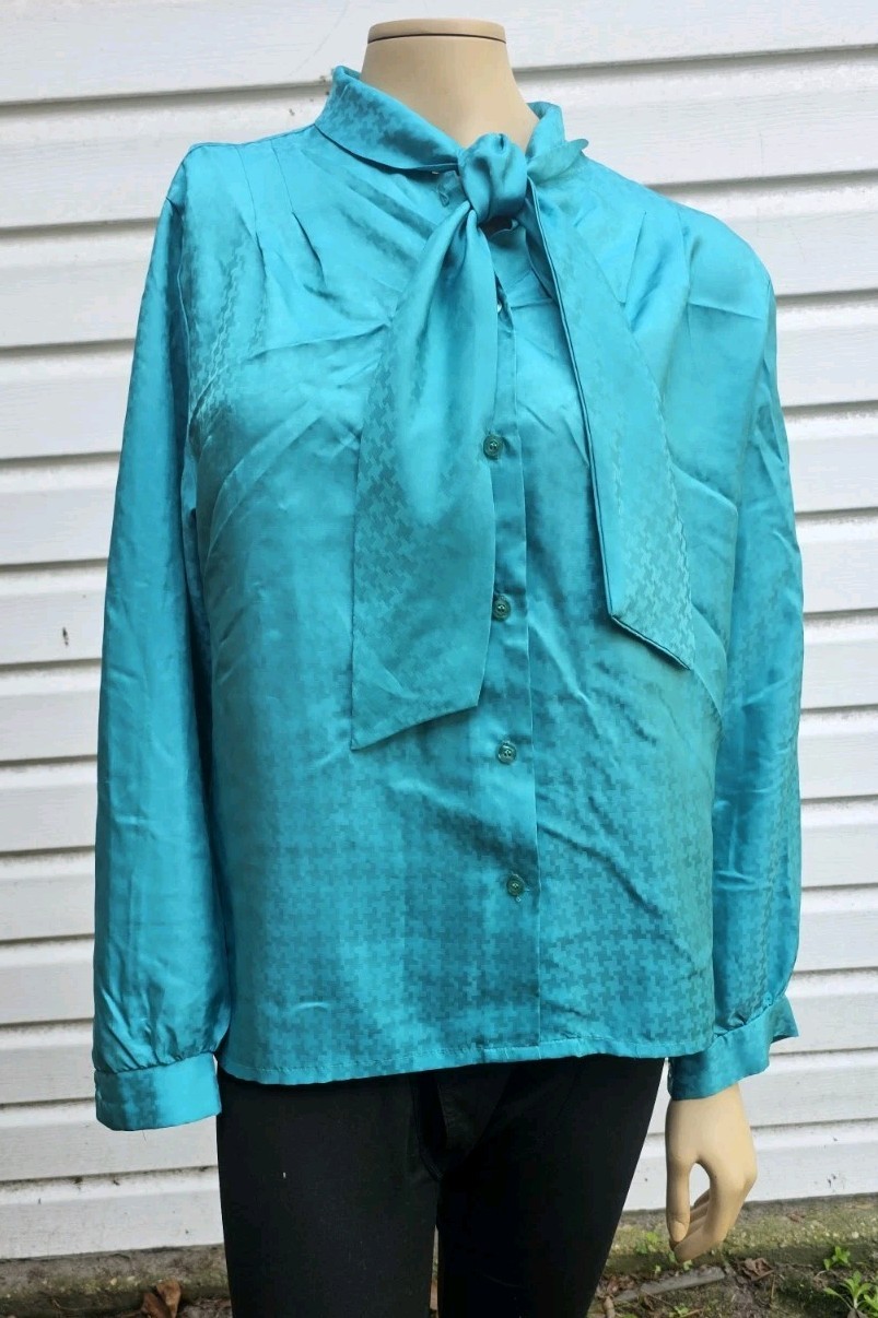 Vtg Lucky Winner 70s 80s Pussy Bow Secretary Blouse Jacquard Dress Shirt Top M