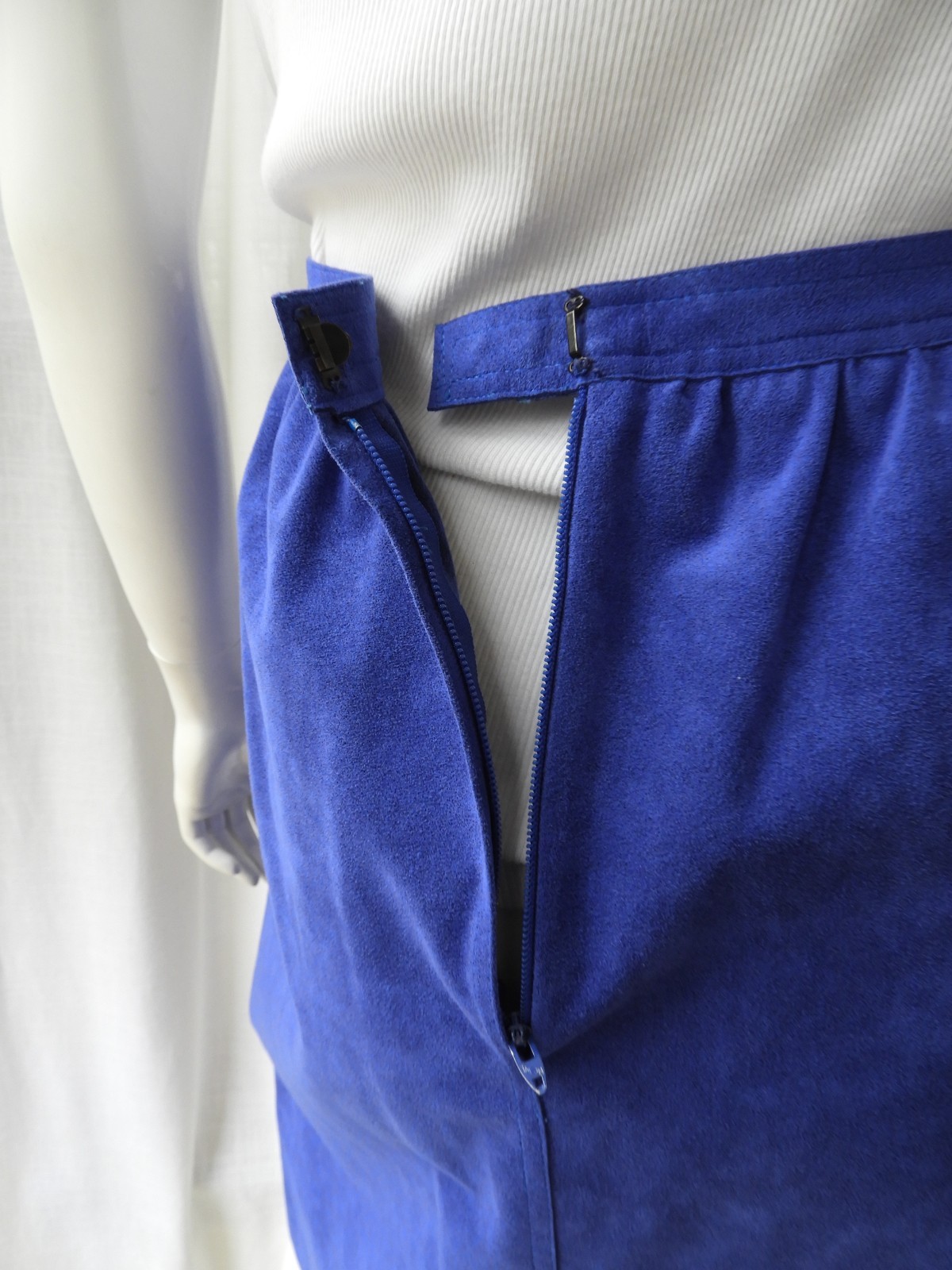 Vtg 1990 s Blue Ultrasuede Duster & Skirt Suit Set Evelyn McGill sz S/M