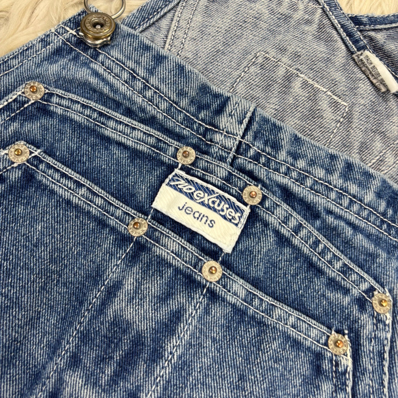 Vintage 90’s No Excuses Jeans Women’s M Denim Short Overalls Shortalls Western