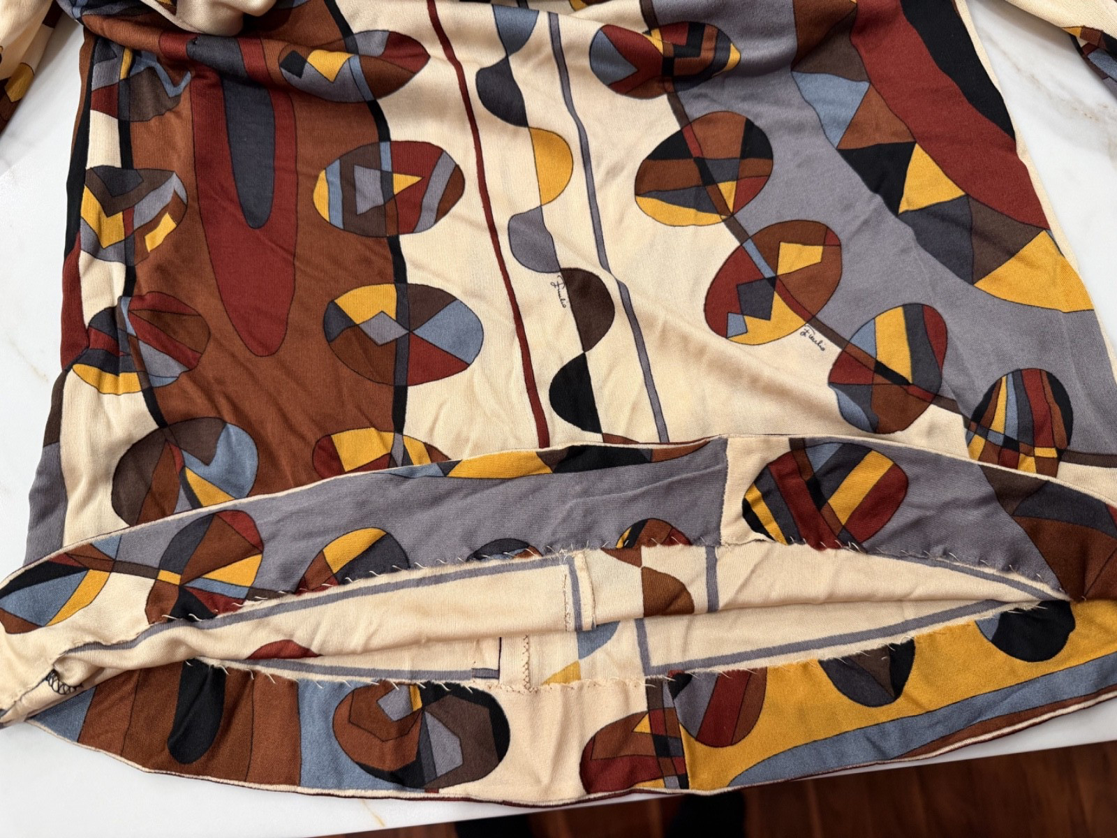 AUTHENTIC VINTAGE EMILIO PUCCI 100% SILK DRESS – SIZE 8 – FLORENCE, ITALY