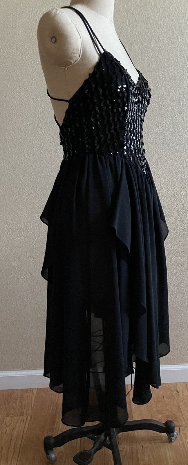 80’s Climax David Howard sz 7/8 Black Sequin open back waterfall skirt EUC Dance
