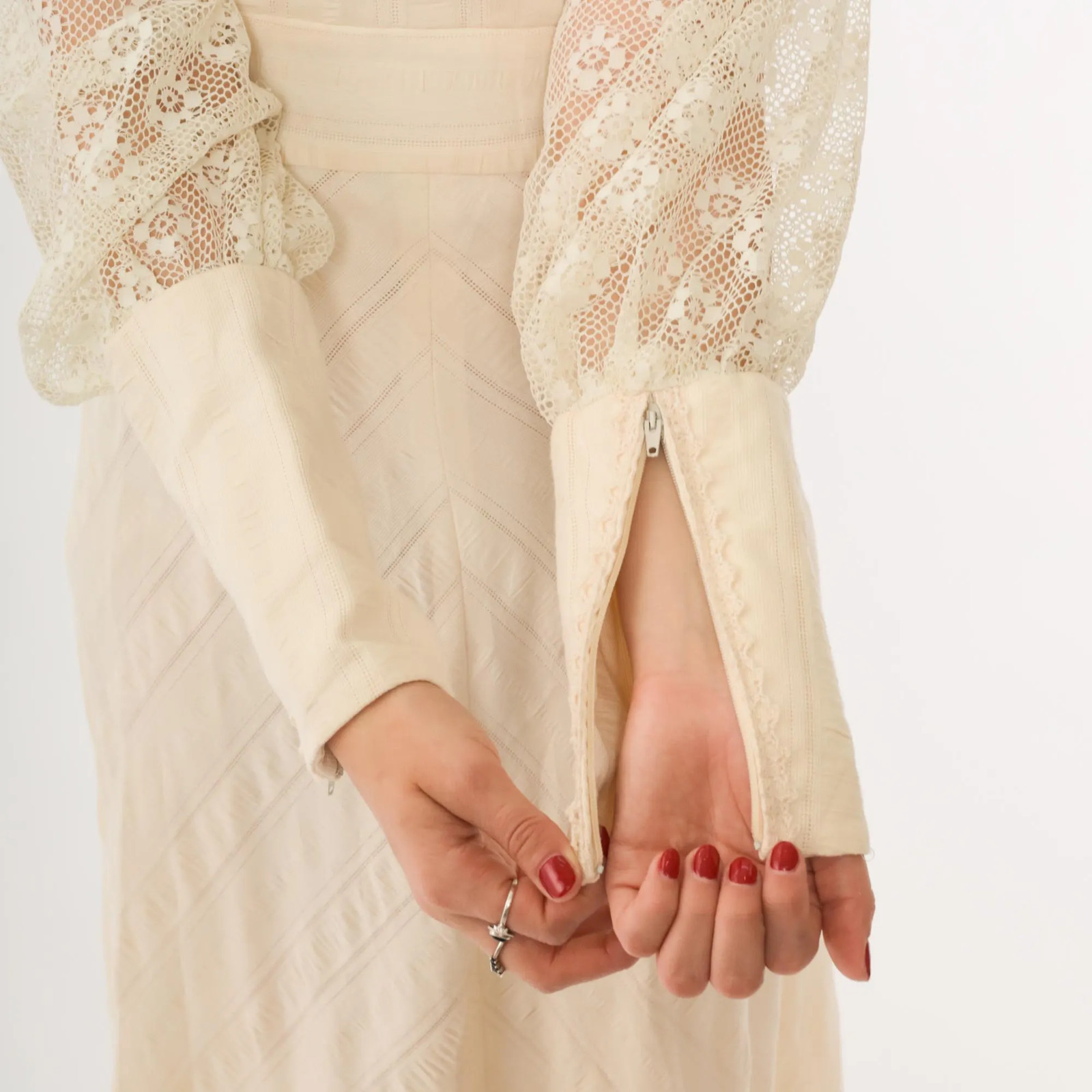 70s Lace Maxi Dress Cream Long Sleeve Scoop Neck Prairie Wedding Romantic Cottag