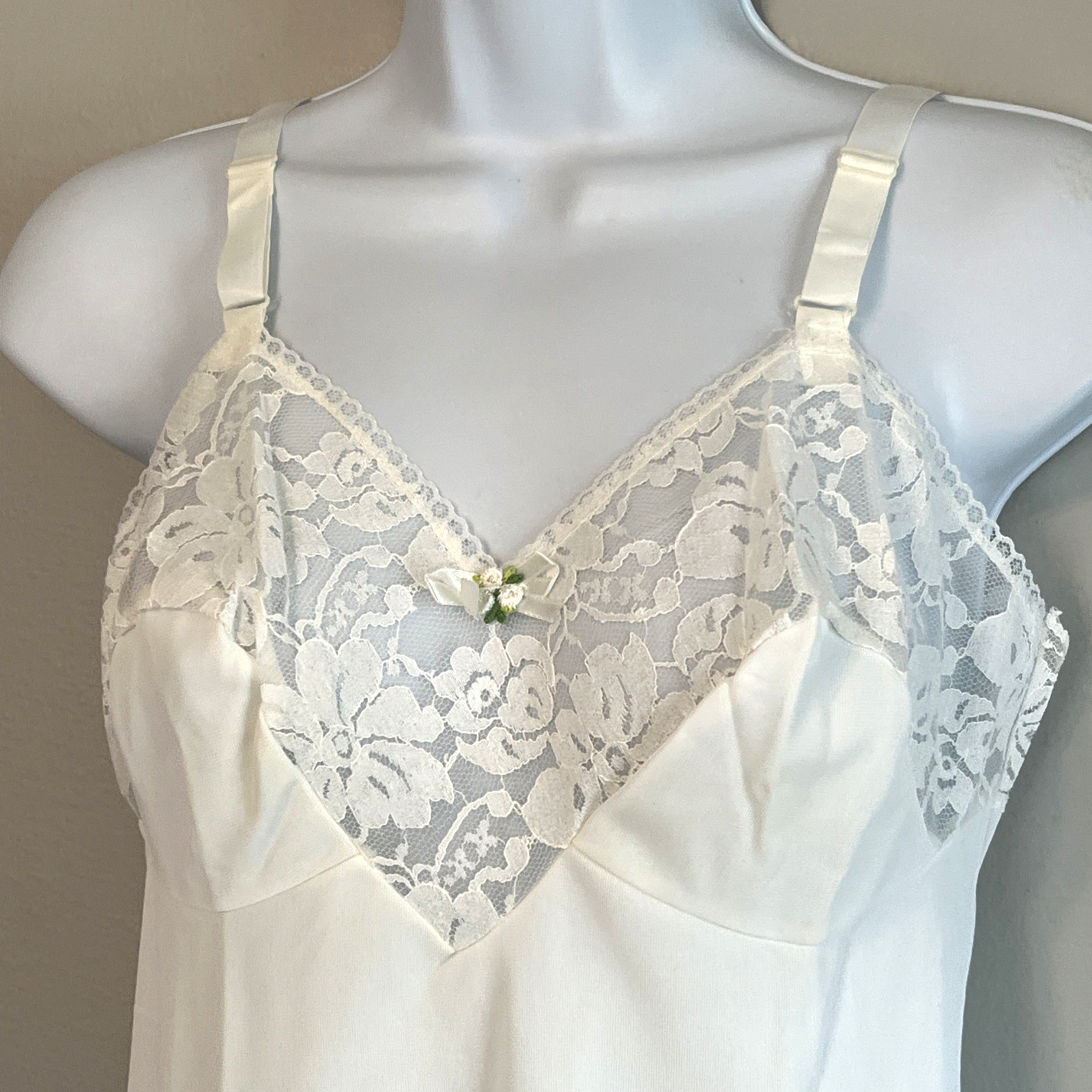 Vintage Monsanto White Nylon Full Slip Mini Demi-Short Size 36 Shadow Panel
