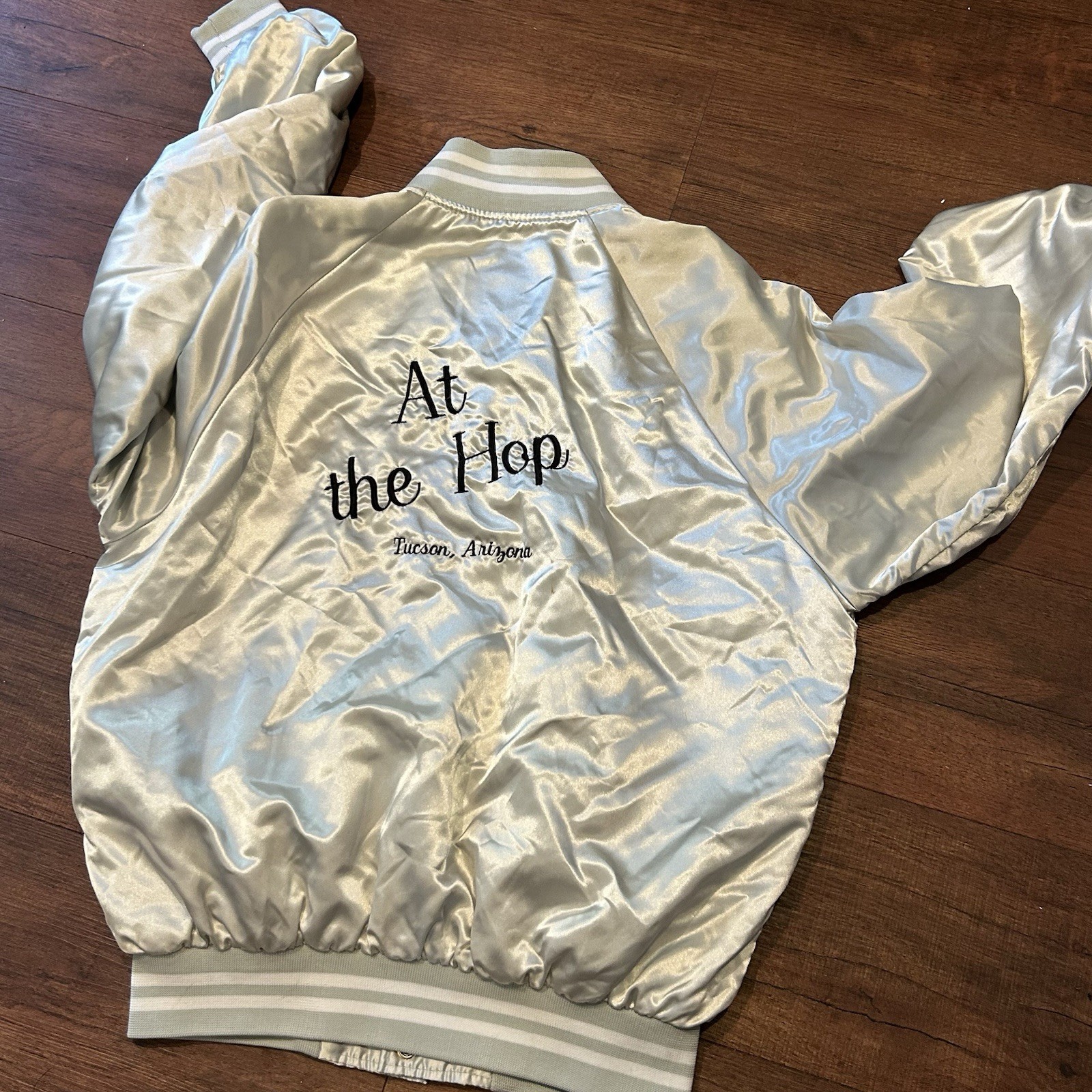 Vintage Club 21 Satin Jacket Silver Women’s Large Skating Ringer The Hop Tucson