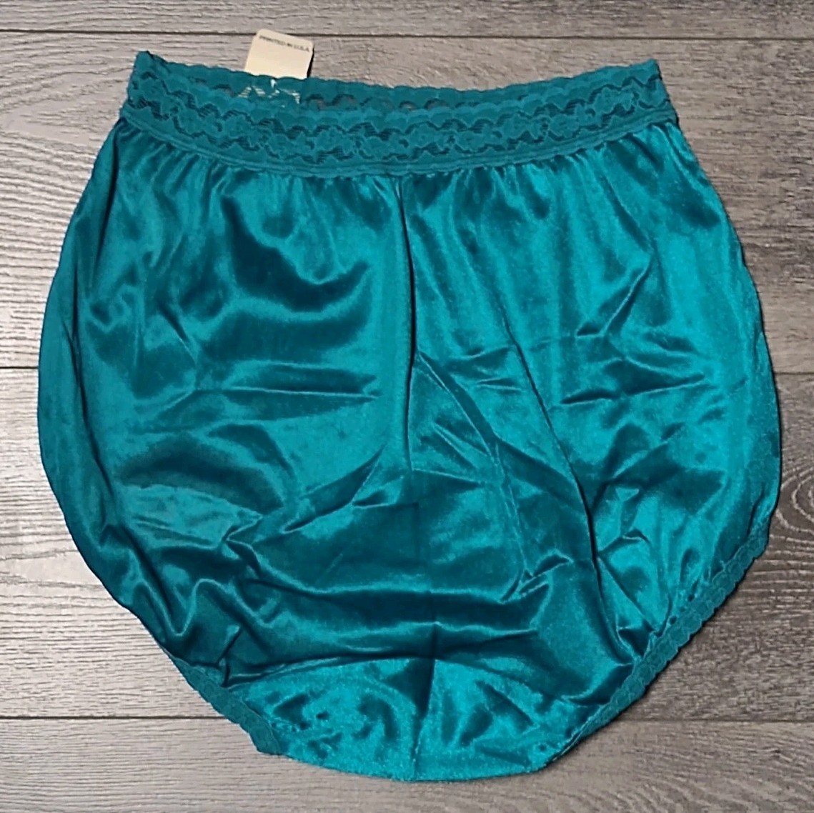 Vtg NWT Maidenform Wise Buys Silky Granny Panty Green Size 5 Style 40614