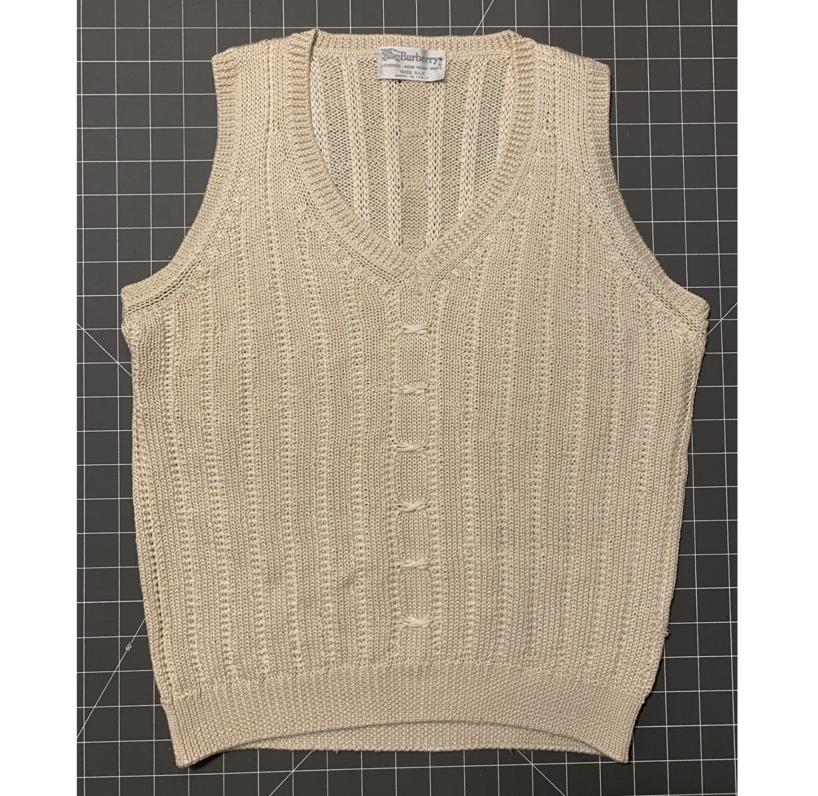 Vintage Archive 80’s Burberry 100% Silk Undyed Knit Sweater Vest – M