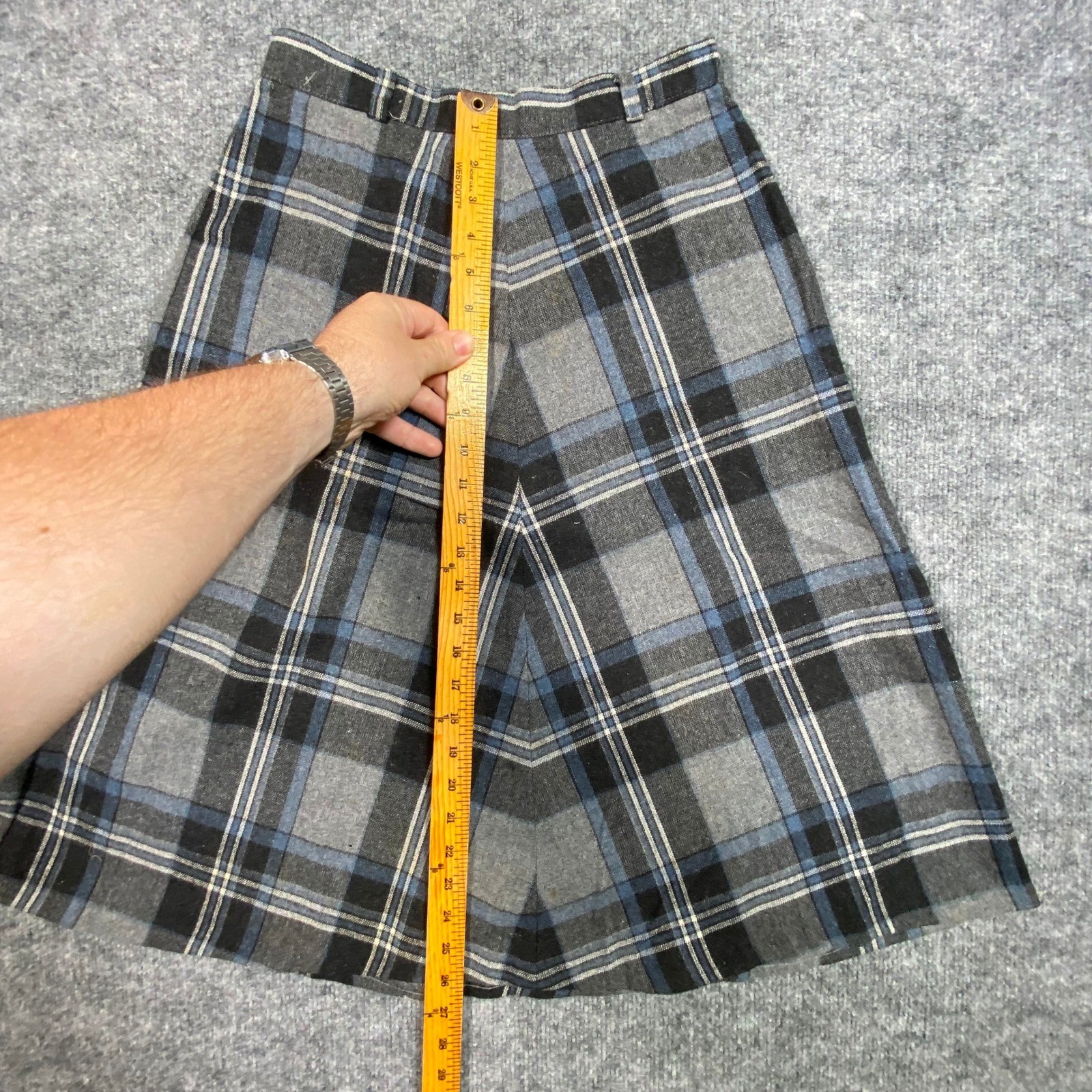 ILGWU Plaid A-Line Midi Skirt Grey Blue High Waist Size 11 USA Made Union Made
