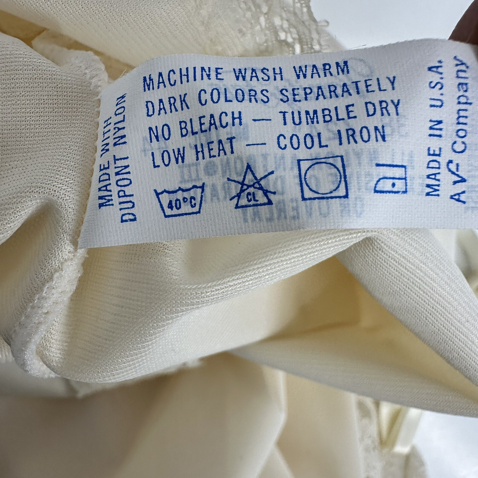 Vintage Vanity Fair Full Slip Lace Antron III Nylon 70s Cream Womens 38 Large