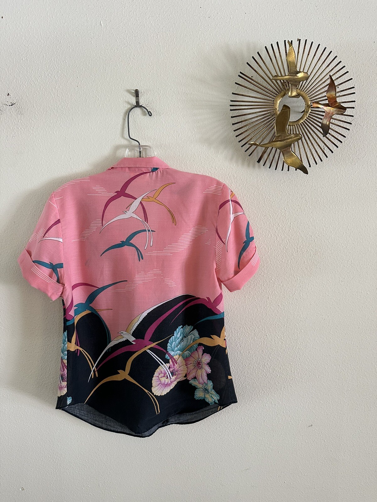1980s California Connection Tropical Rayon Blouse Pink Bird Print Made USA VTG