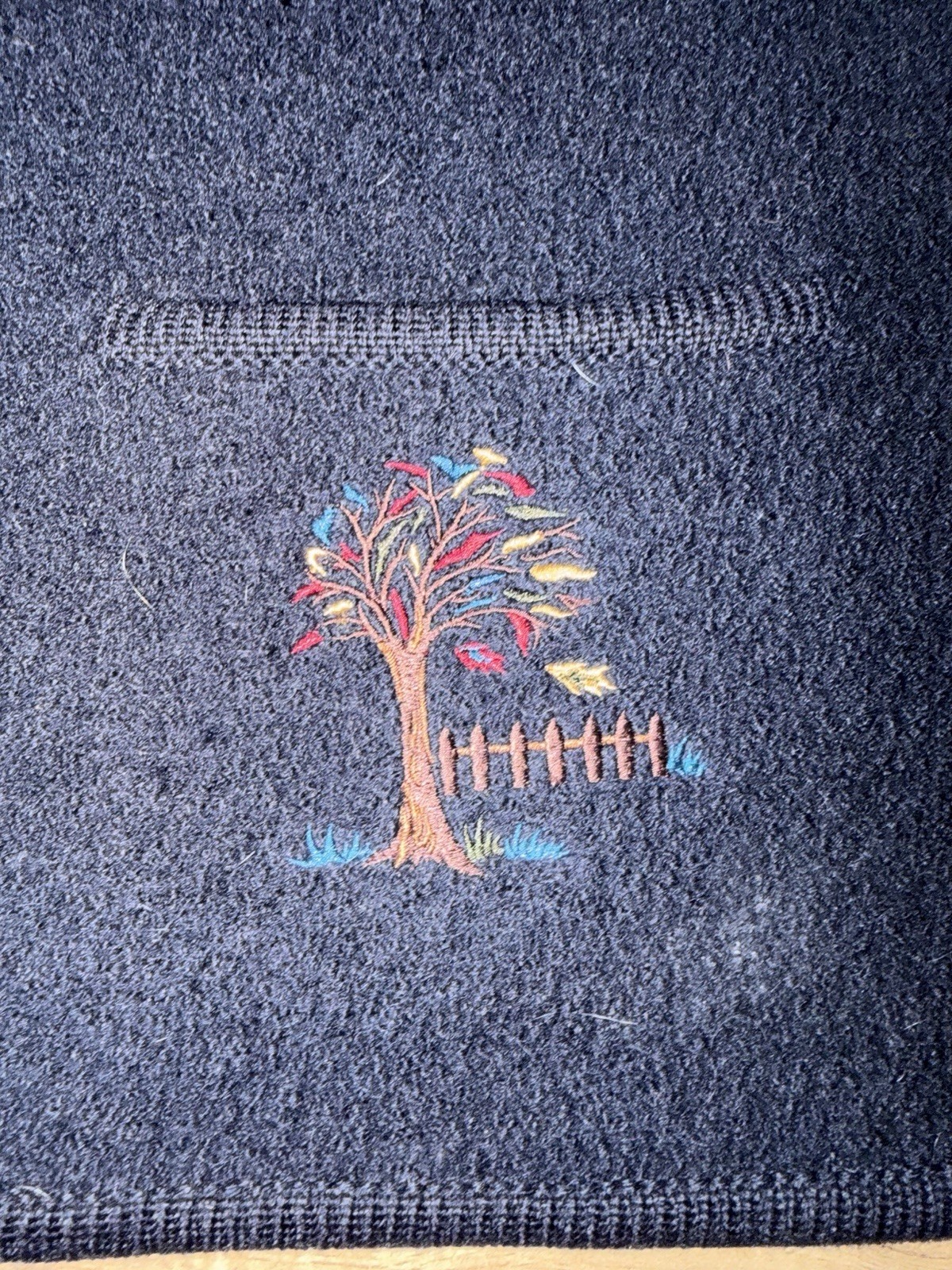 Vintage Chelsea Campbell Blue 100% Pure New Wool Vest Embroidered Size Large