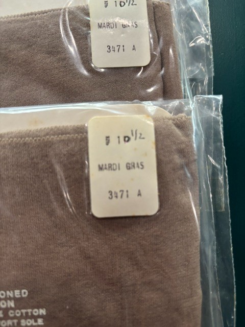 3 Pair Vintage Full Fashioned Nylon Stockings 10-1/2-35 Long Mardi Gras Color