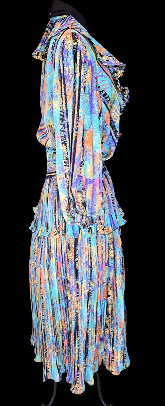 1980s SUSAN FREIS GEORGETTE Ruffled Pleated Smocked Waist Poly Bohemian Dress M