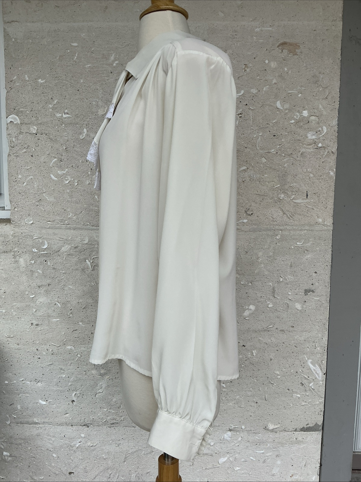 Vintage Worthington Blouse 14 Large Cream 80s Secretary Ruffle Tie Lace Pleated