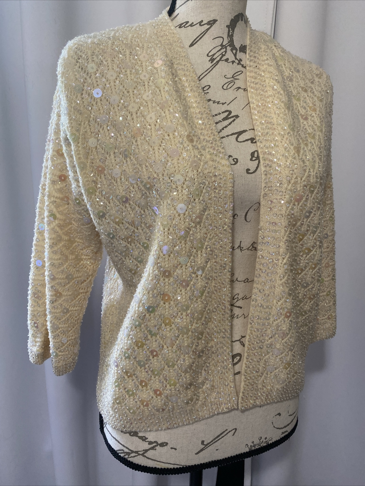 Vintage Jeri-Jo New York Sequin Cardigan Sweater Jacket 100% Wool Size 38 Ivory