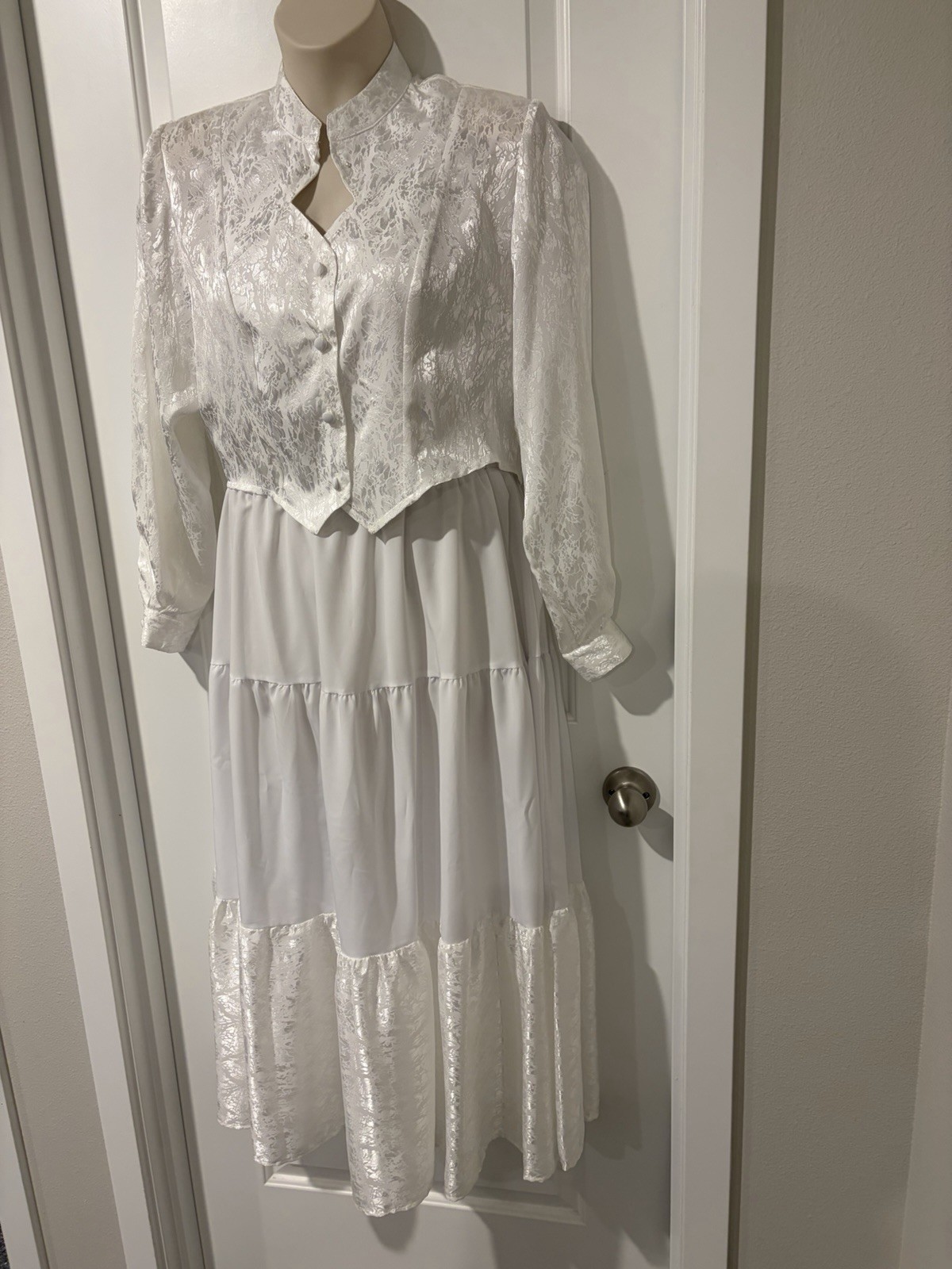 Vtg 1849 Authentic Ranchwear SKIRT SET~L~White Satin Peasant Maxi Western 1970s