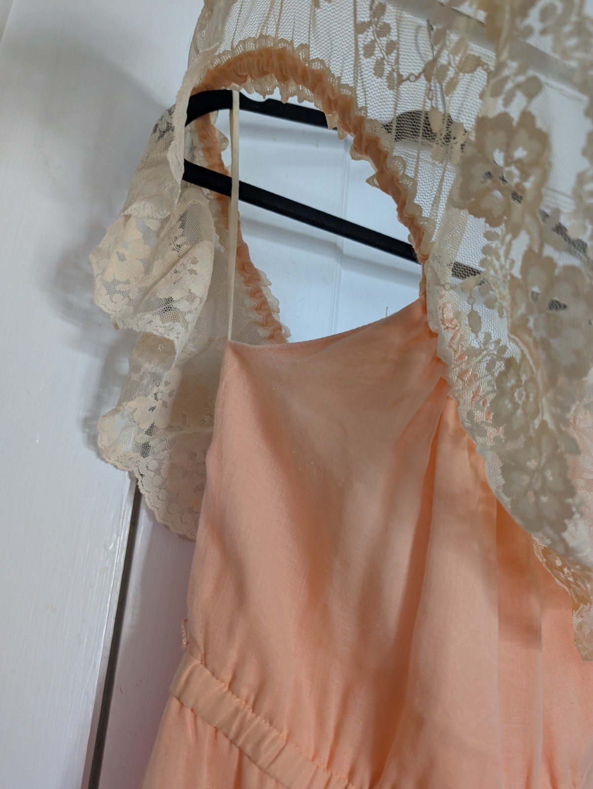 Vintage Peach Lace Prairie Maxi Dress Off Shoulder Ruffle Tiered XS S 70s Style