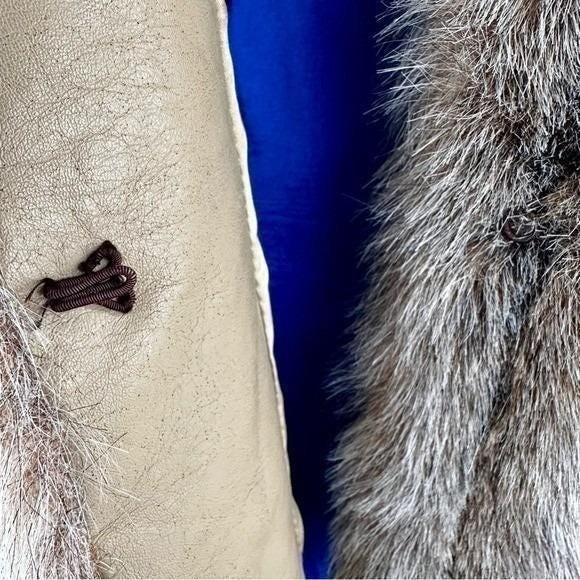 Vintage Faux Fur Striped Coat Brown Short Large Mob Wife Glam Luxury Chic