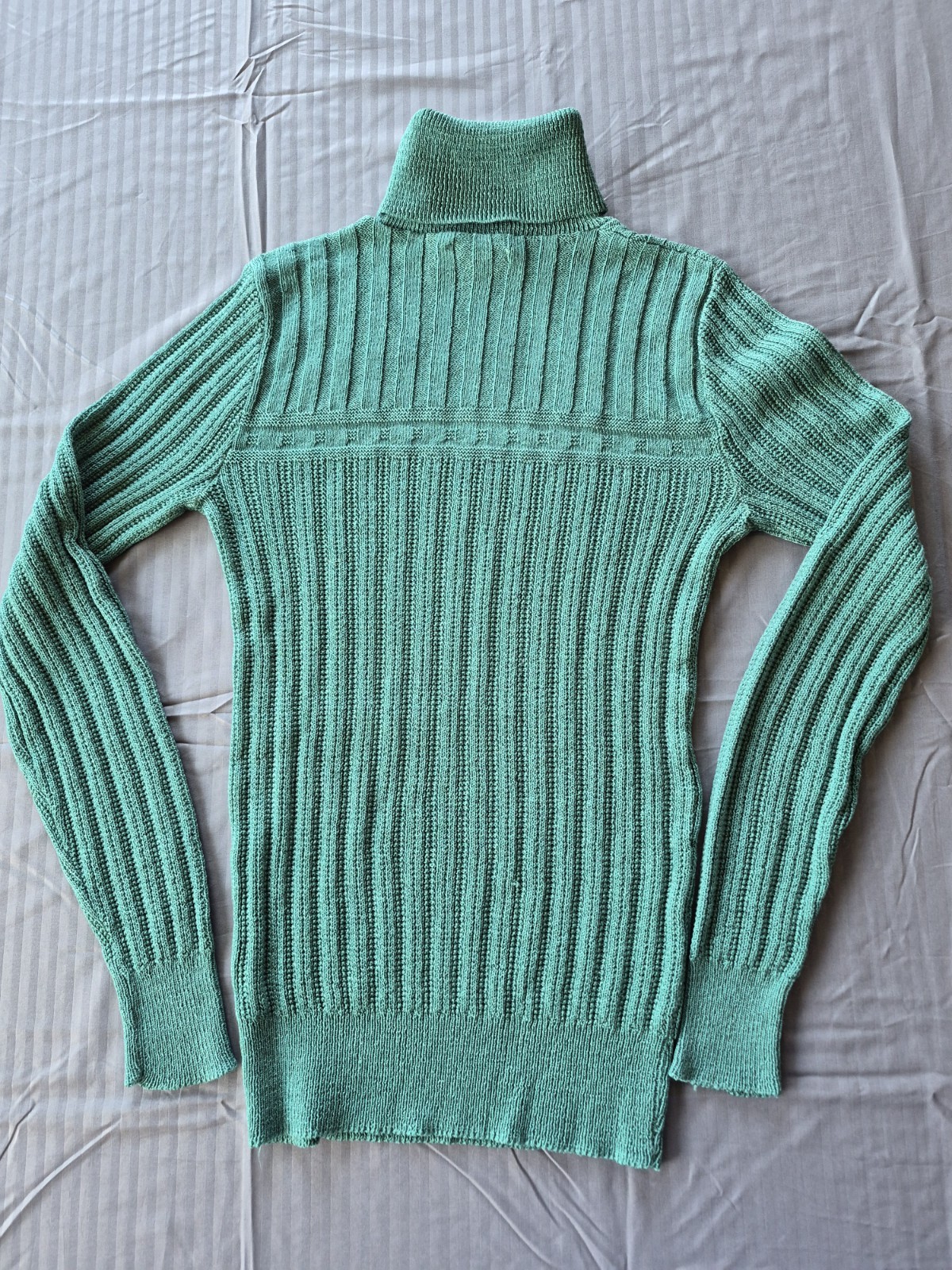 Vintage Jantzen Ribbed Turtleneck Sweater Made in USA Sage Green Geometric Yoke