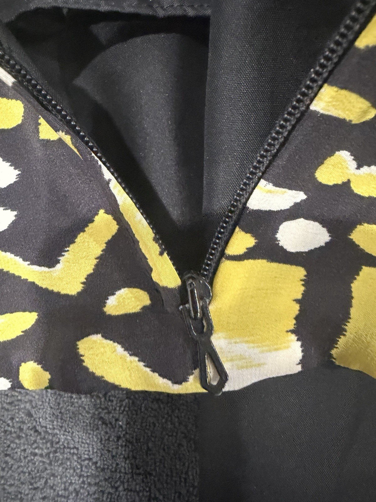 Vicky TIEL Vintage Couture 2pc Skirt Suit Yellow/Black Animal Print & Pattern
